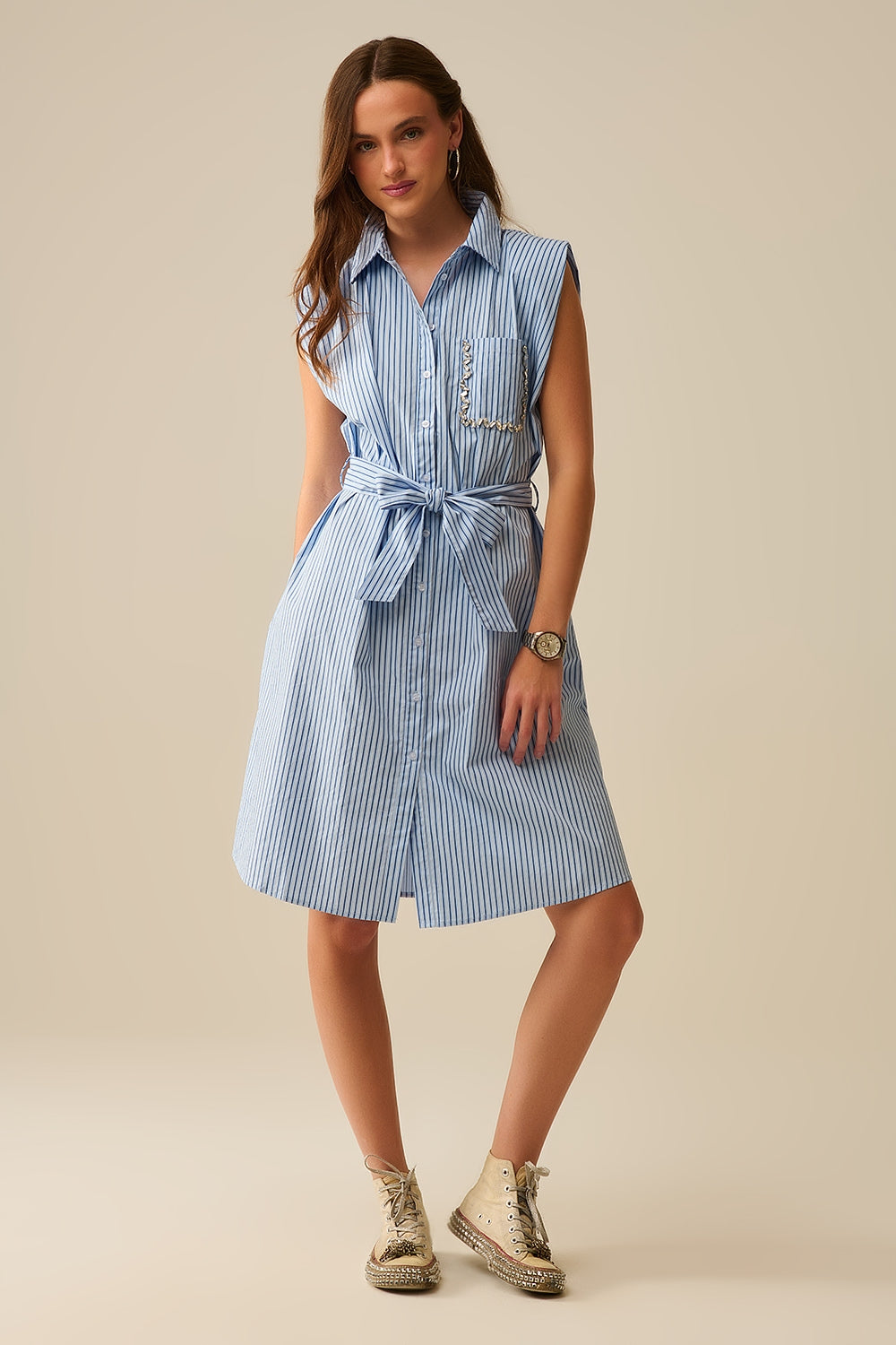 Elegant Sleeveless Robe with Belt and Embroidered Pocket - Perfect for Loungewear, Summer Dresses & Home Comfort