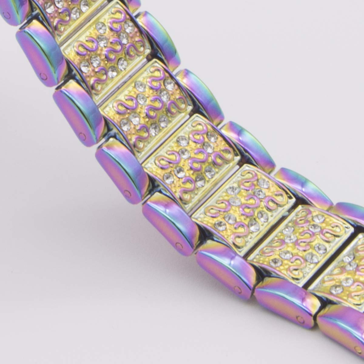 Sparkling Rhinestone Apple Watch Band Compatible with Series 10/9/8/7/6/SE/5/4/3/2/1 - 38mm/40mm/41mm/42mm Women's Dressy Metal Replacement Strap - Perfect for Parties, Weddings & Special Occasions