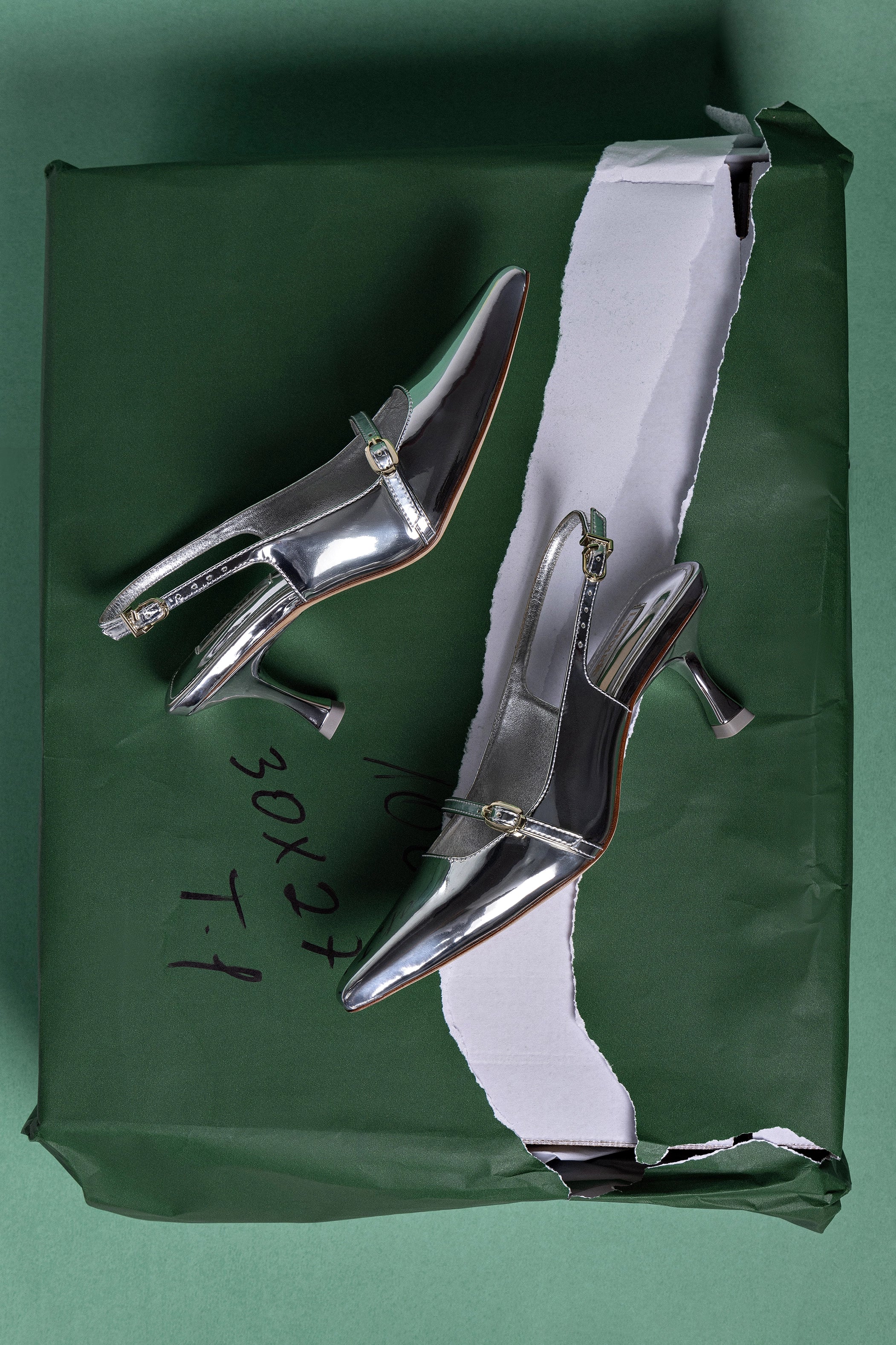 Stylish Ines Pump in Silver Specchio - Elegant Women's Heels for Parties, Weddings & Office Wear