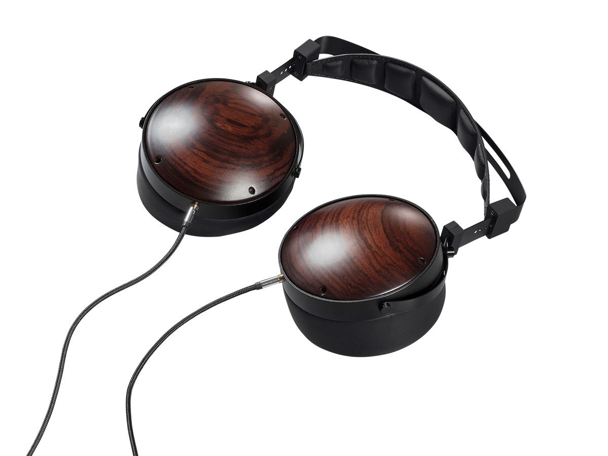 Monolith M1060C Closed Back Planar Magnetic Over-Ear Headphones - Low Distortion, Balanced Sound, Noise Isolation, Premium Audio for Home Studio, Gaming & Music Listening (Black)