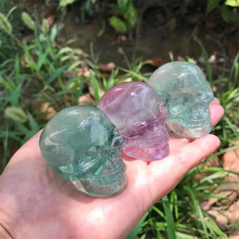 5.3CM Natural Fluorite Skull Crystal Carving - Healing Energy Stone for Meditation, Reiki & Home Decor - Unique Halloween Gift & Spiritual Decor (1PC) - Perfect for Altars, Yoga Spaces & Gothic Collections
