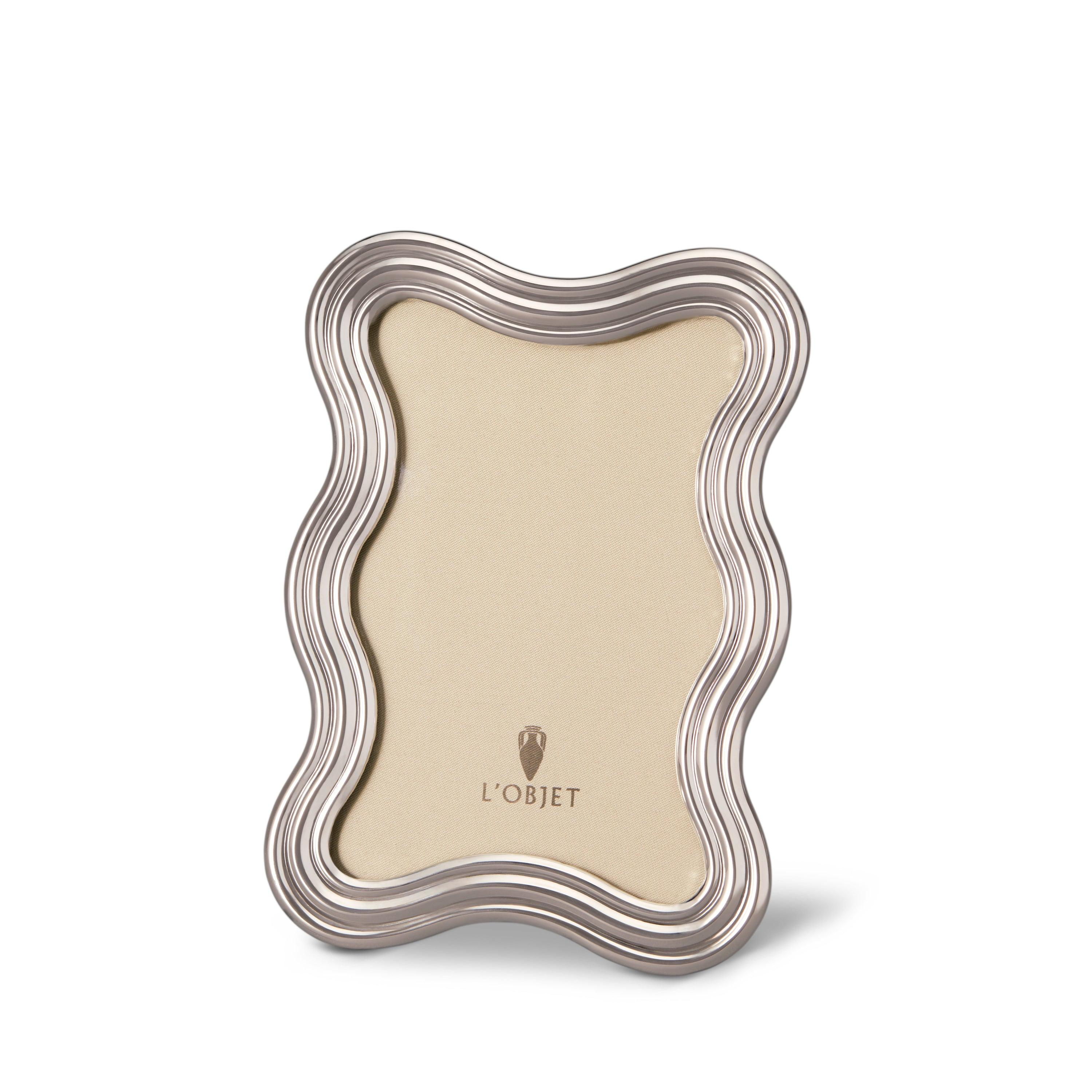 Ripple Frame Platinum 4x6 - Elegant Photo Display for Home, Office & Gifts | Perfect for Weddings, Anniversaries & Memories