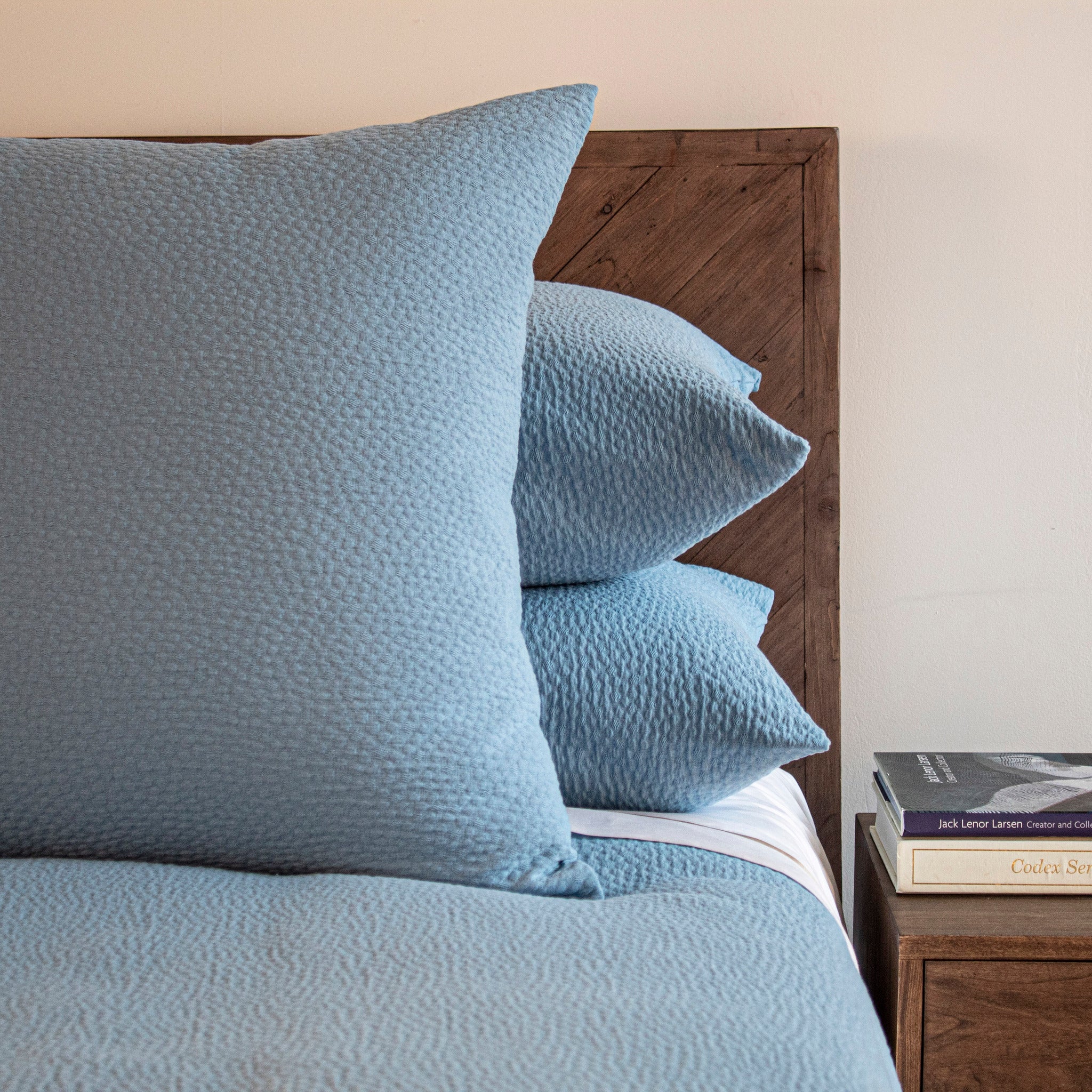 Luxury Bubble Matelasse Coverlet Set - Soft & Breathable Blue Bedspread for Queen Size Bed | Perfect for Master Bedroom, Guest Room & Hotel Decor