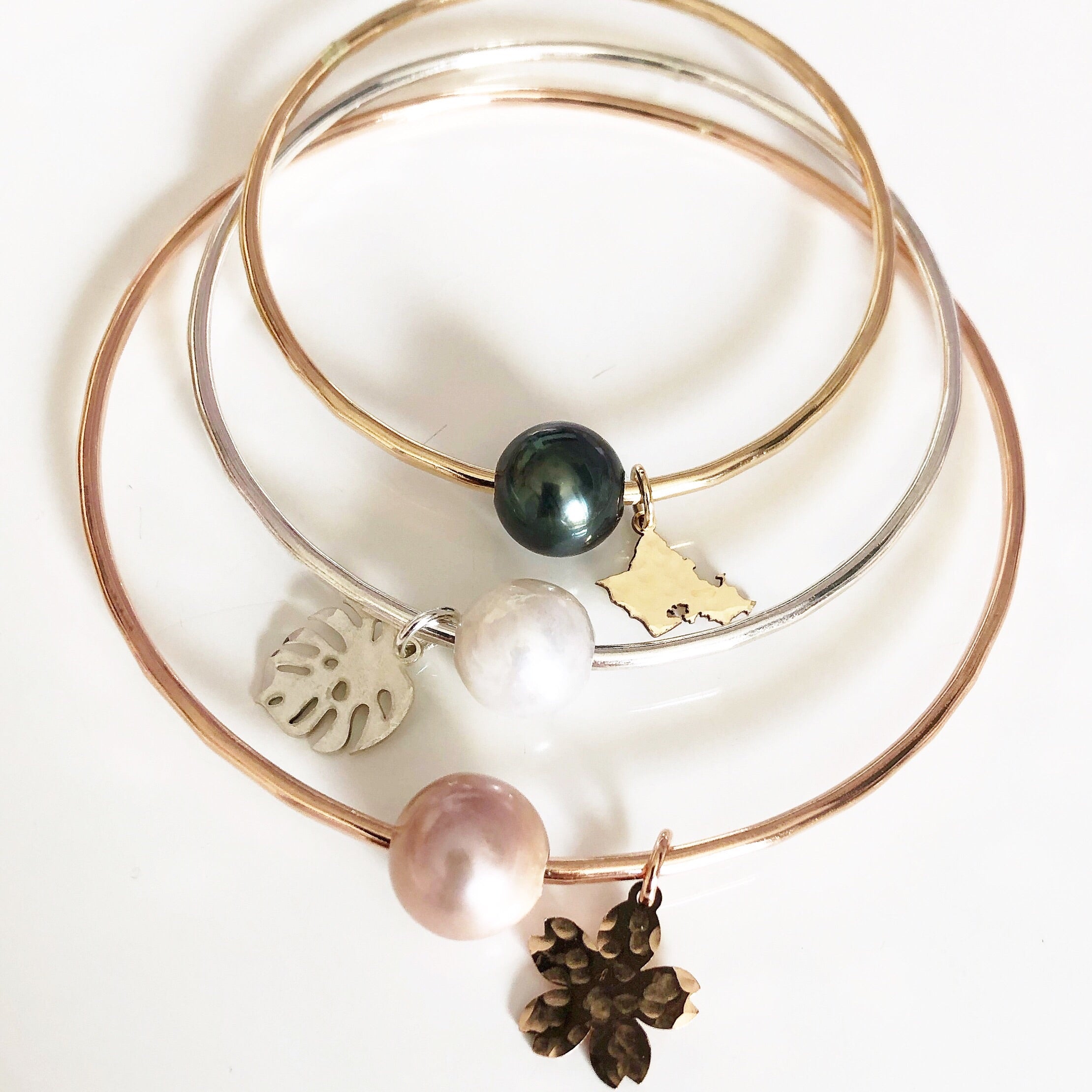 Exquisite Tahitian Pearl Bangle Bracelet (B412) - Elegant Sakura Design for Women, Perfect for Weddings, Parties & Special Occasions