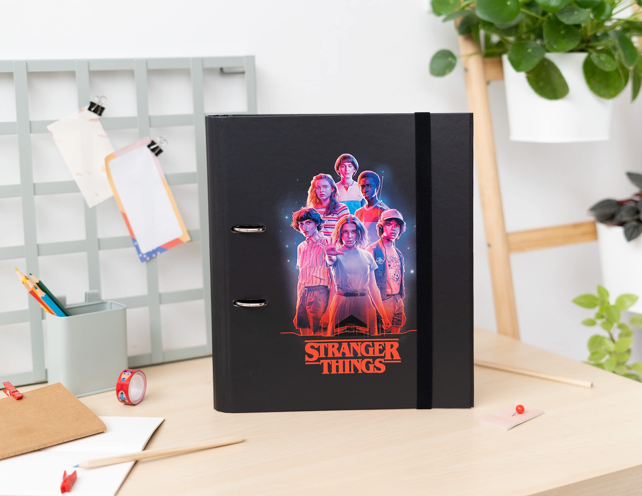 Stranger Things 2 Ring Binder A4 - 10.6 x 12.6 Inches 2-Ring Folder for School, Office & Document Organization - TV Show Themed Notebook Binder