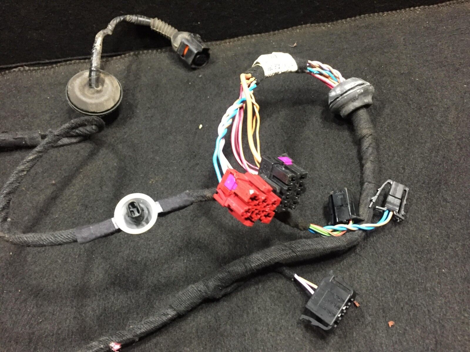 2002 2003 2004 2005 Volkswagen Passat Rear Right Passenger Side Wire Harness OEM D23 - Replacement for Electrical Wiring Repair & Maintenance