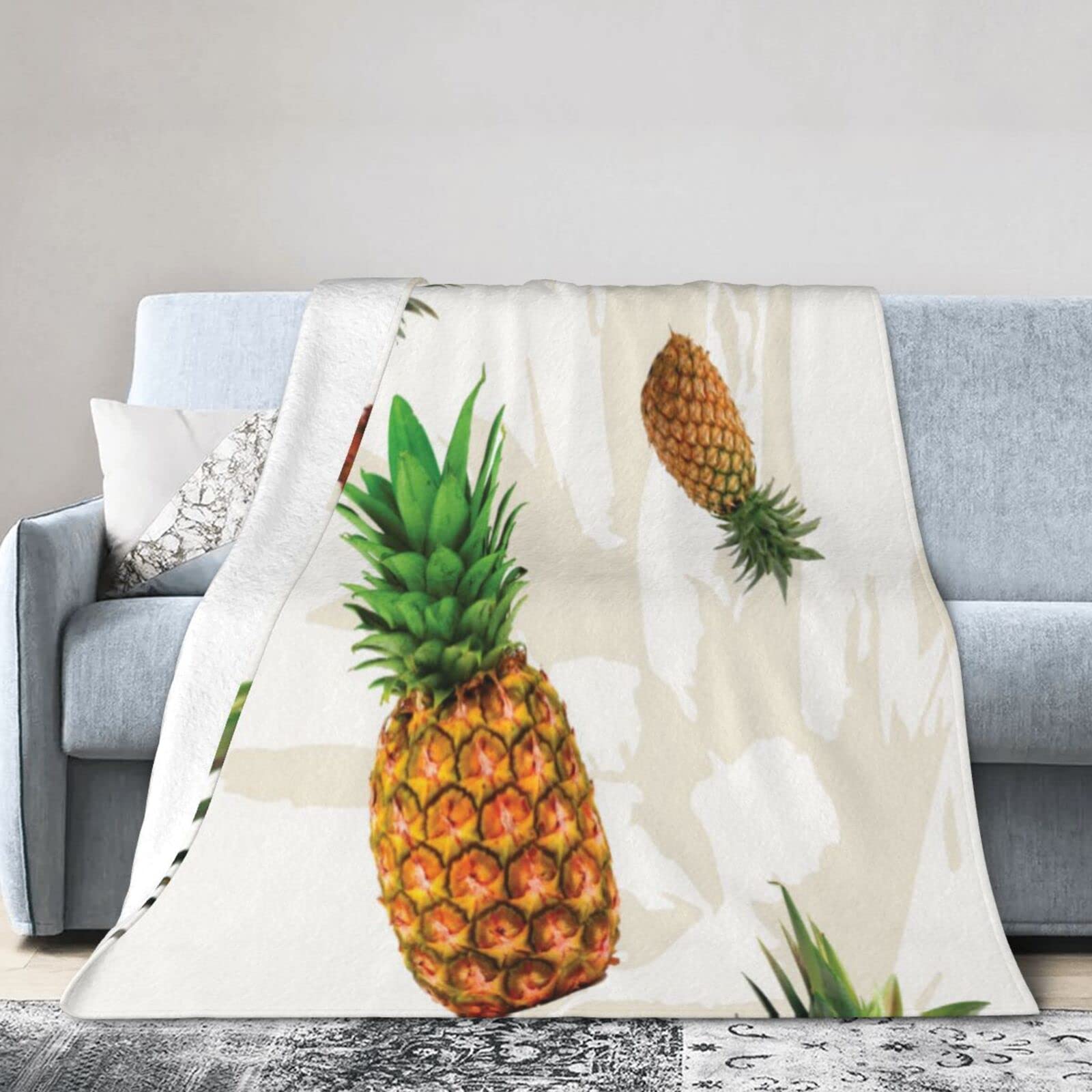 Soft Pineapple Print Blanket for Kids & Adults - Cozy Flannel Throw Blanket for Bed, Couch, and Travel - Lightweight & Warm Home Decor Gift