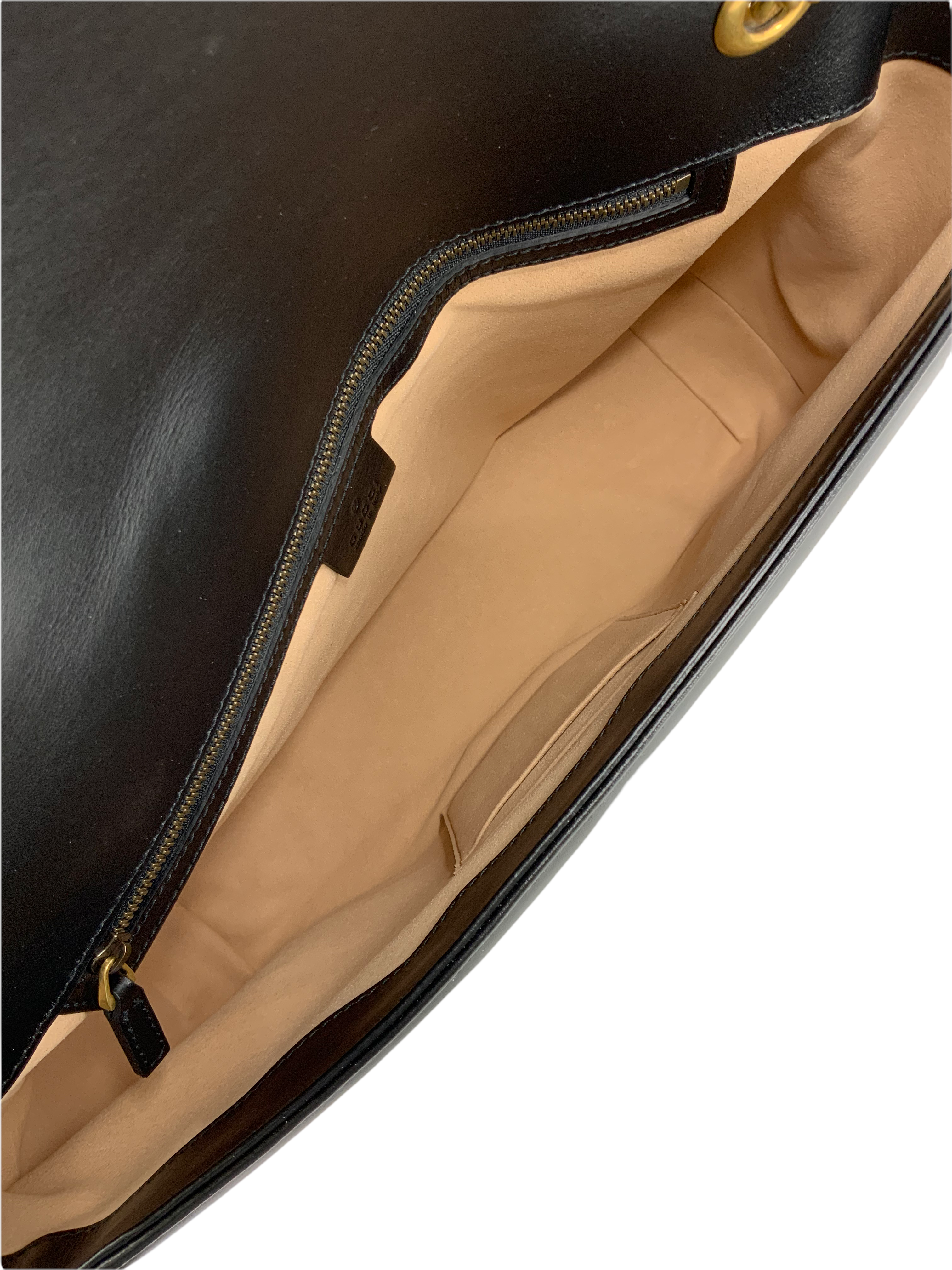 Gucci GG Marmont Large Matelassé Leather Shoulder Bag for Women - Luxury Designer Handbag with Chain Strap, Perfect for Work, Travel & Evening Events