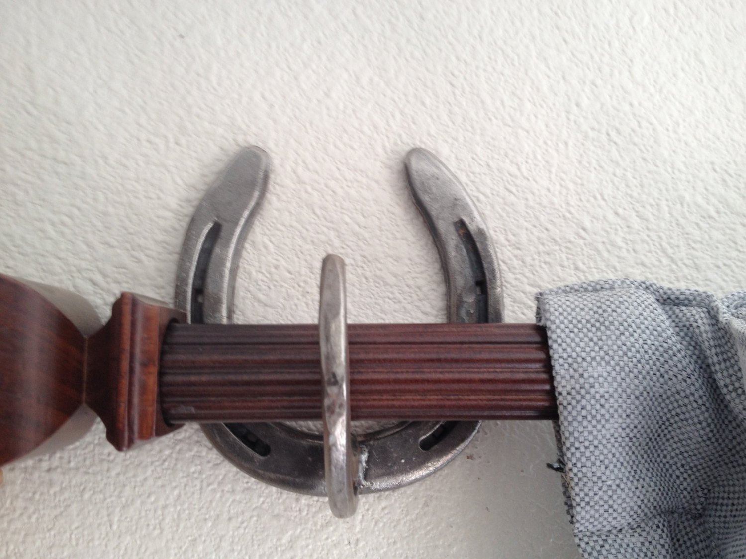 Rustic Horseshoe Curtain Rod Holders & Tie Backs - Natural Metal Window & Sliding Door Hangers - Perfect for Farmhouse, Cabin & Rustic Home Decor