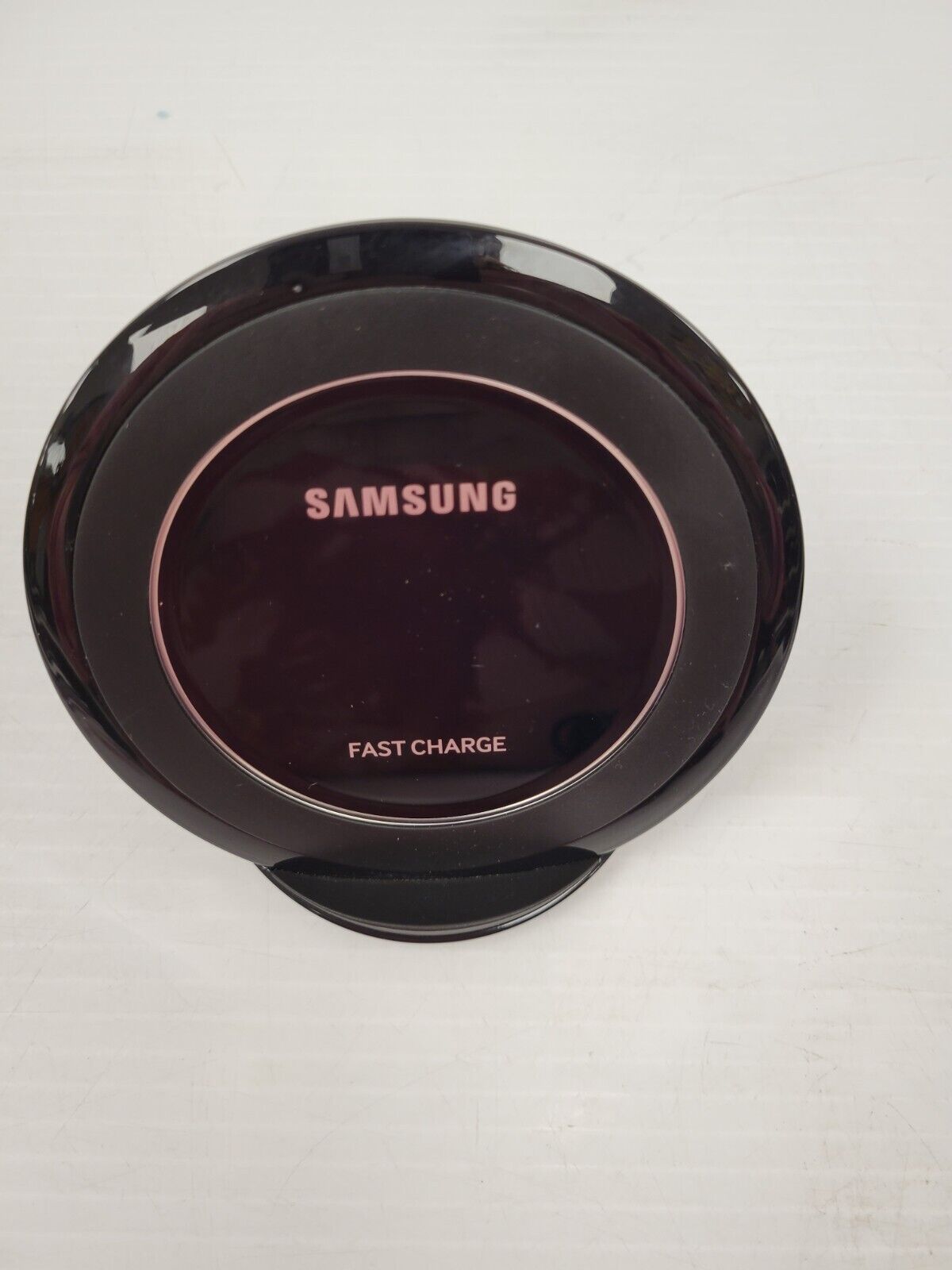 Samsung EP-NG930 Fast Wireless Charger Pad - Qi Certified for iPhone 15/14/13, Galaxy S23/S22, AirPods - Perfect for Home, Office & Nightstand Charging