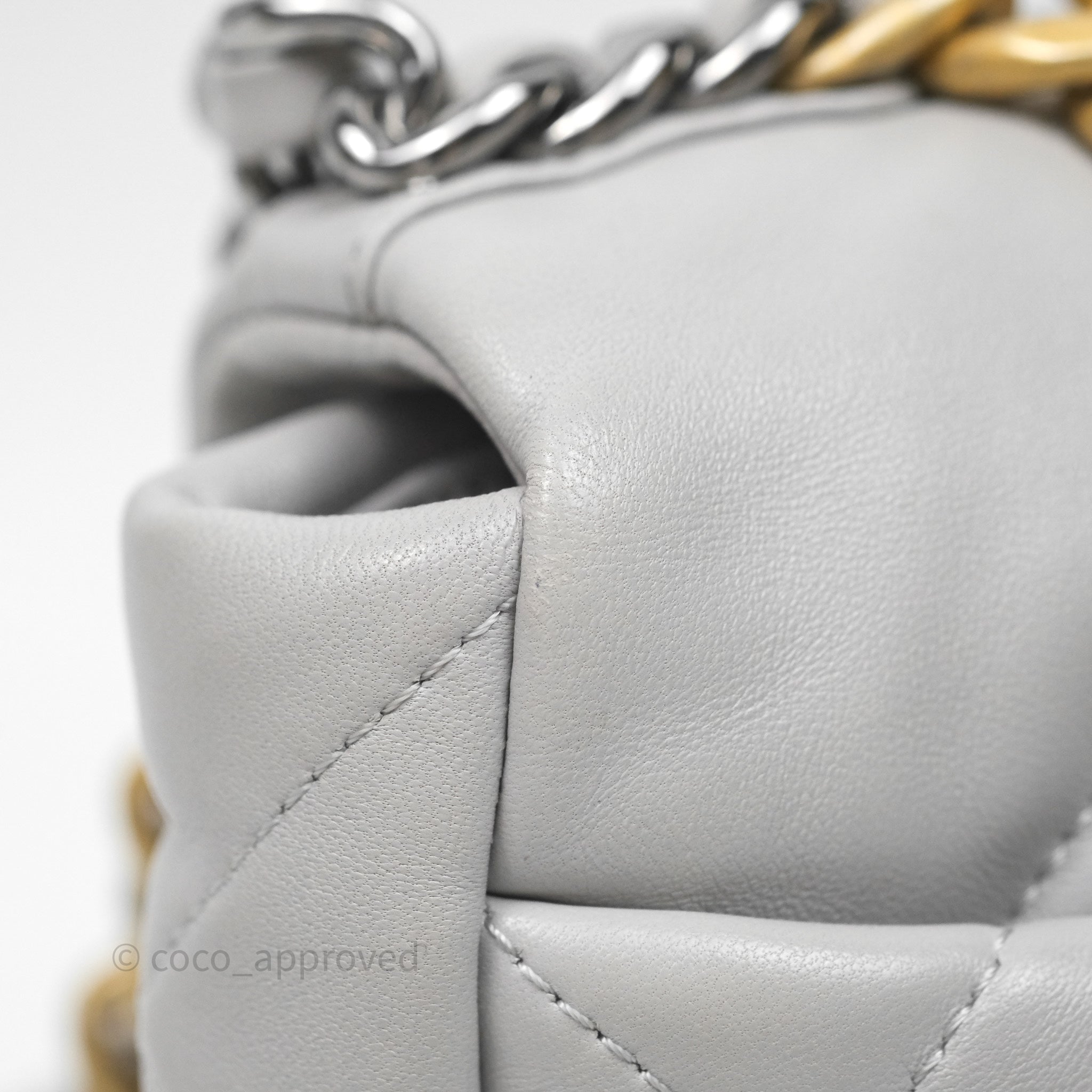 Chanel 19 Small Handbag in Light Grey with Mixed Hardware - Luxury Crossbody Bag for Women, Perfect for Everyday Use & Special Occasions