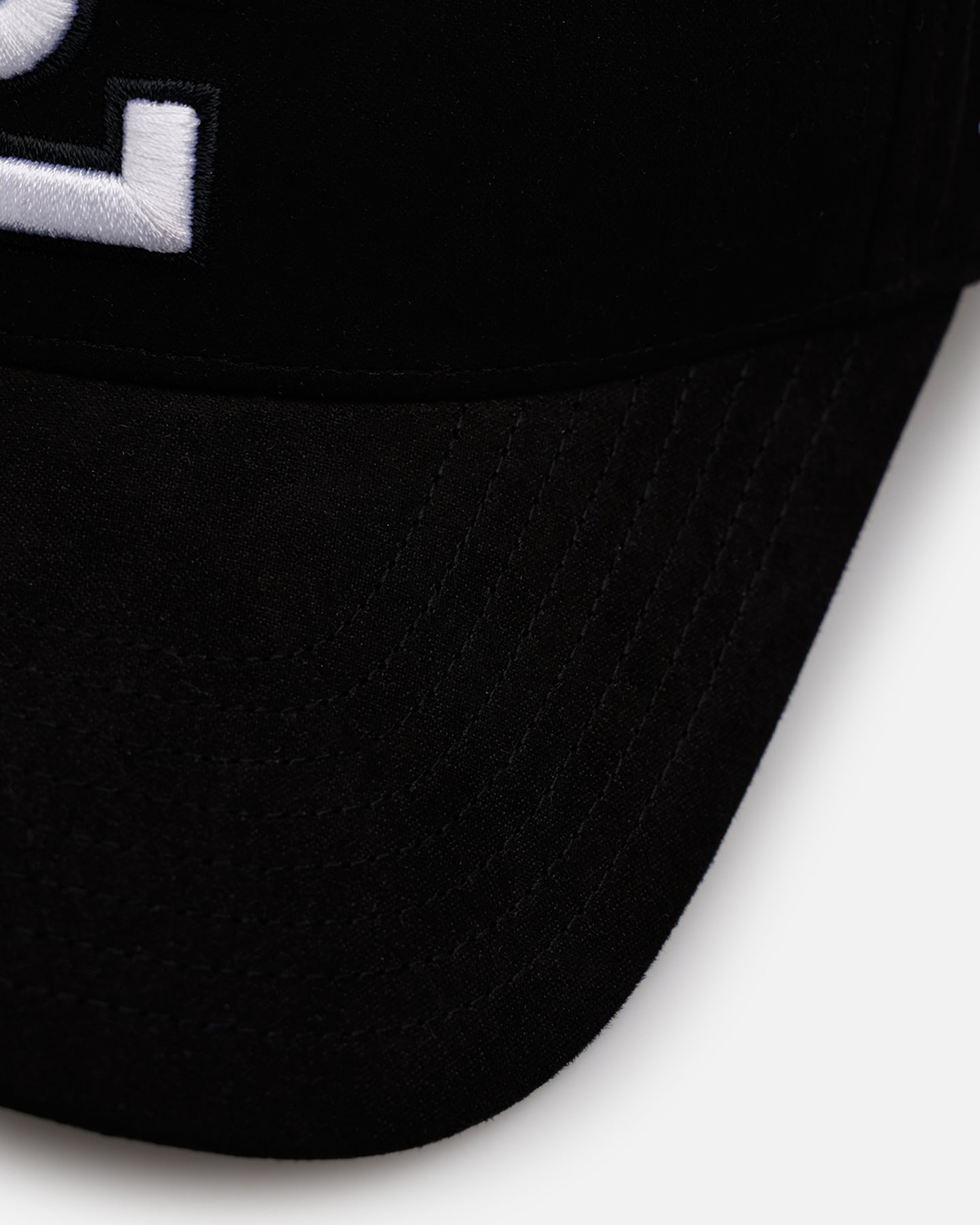 47 Brand Washington Nationals 'Ultrasuede' 47 MVP Strapback Hat - Black/White Adjustable Snapback Cap for Baseball Fans & Sports Enthusiasts - Perfect for Games, Tailgating & Everyday Wear