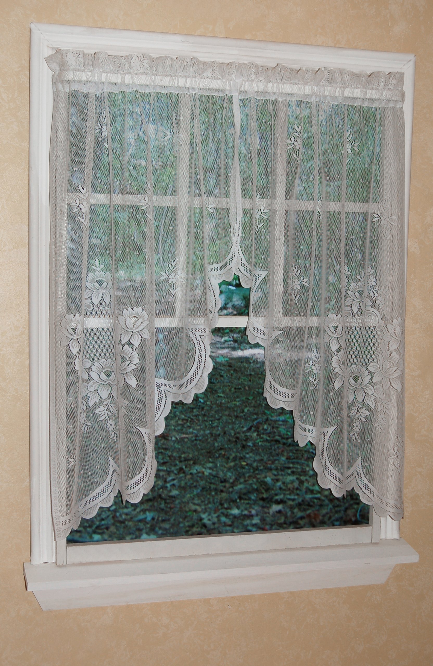Elegant Cameo Rose Swag Curtain in Ivory - Perfect for Living Room, Bedroom & Window Decor