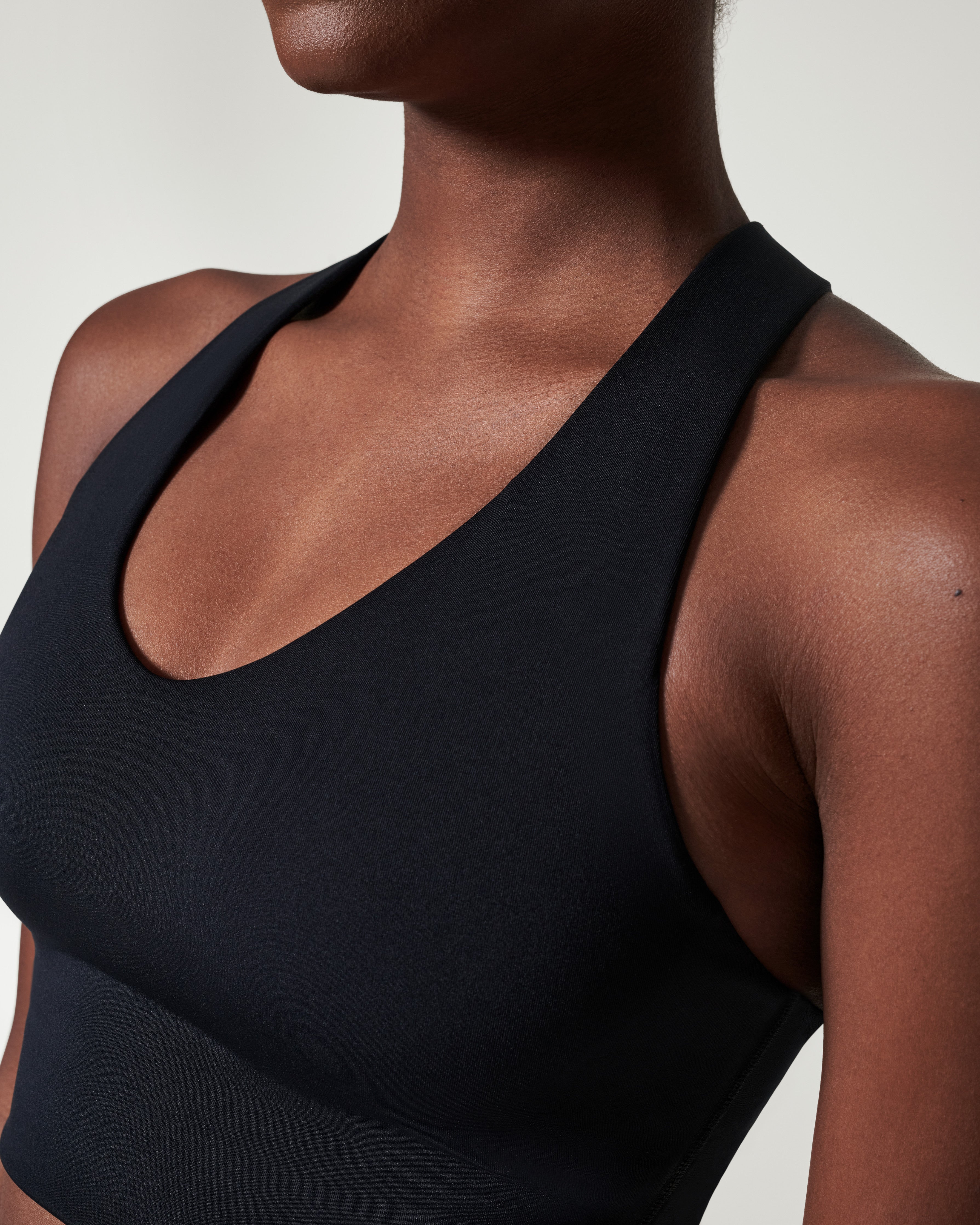 SPANX Shape™ Get Moving Longline Sports Bra - High Support Workout Bra for Women - Perfect for Running, Yoga & Gym