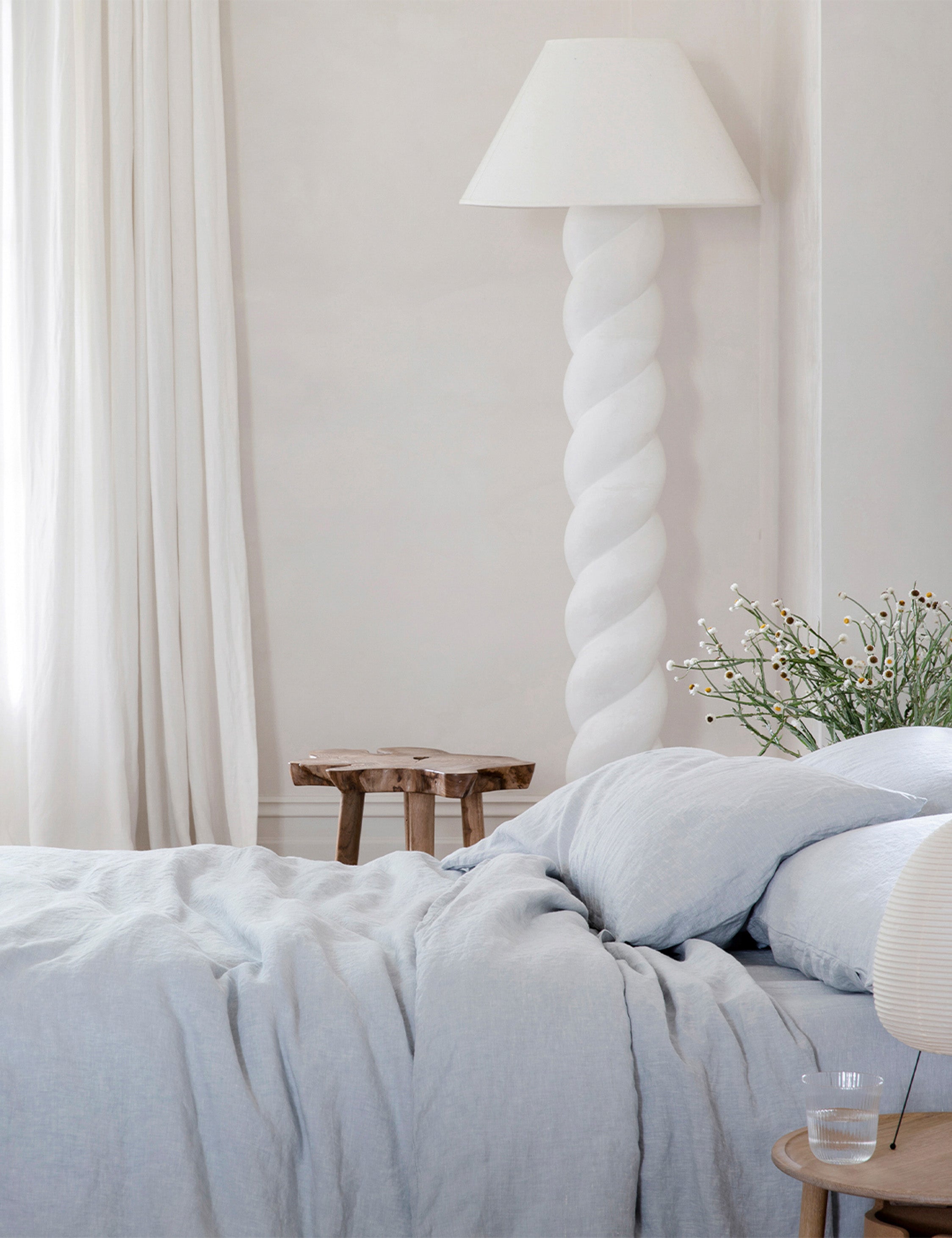 Premium European Flax Linen Sheet Set by Cultiver - Breathable 100% Organic Bedding for All Seasons | Perfect for Master Bedroom, Guest Room & Vacation Homes