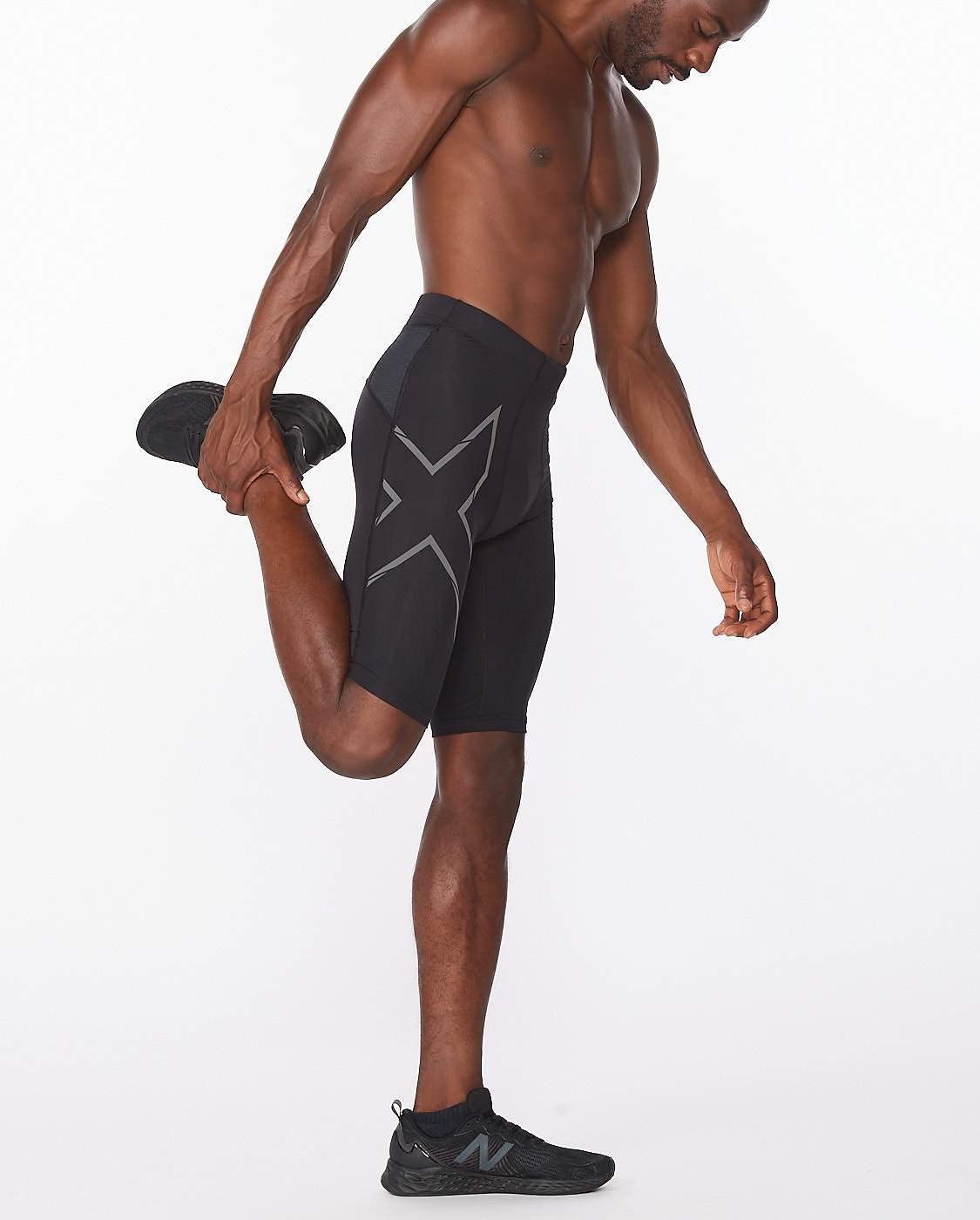 2XU Men's Light Speed Compression Shorts for Running, Cycling, Gym & Active Sports - High-Performance Workout Shorts for Athletes & Fitness Enthusiasts