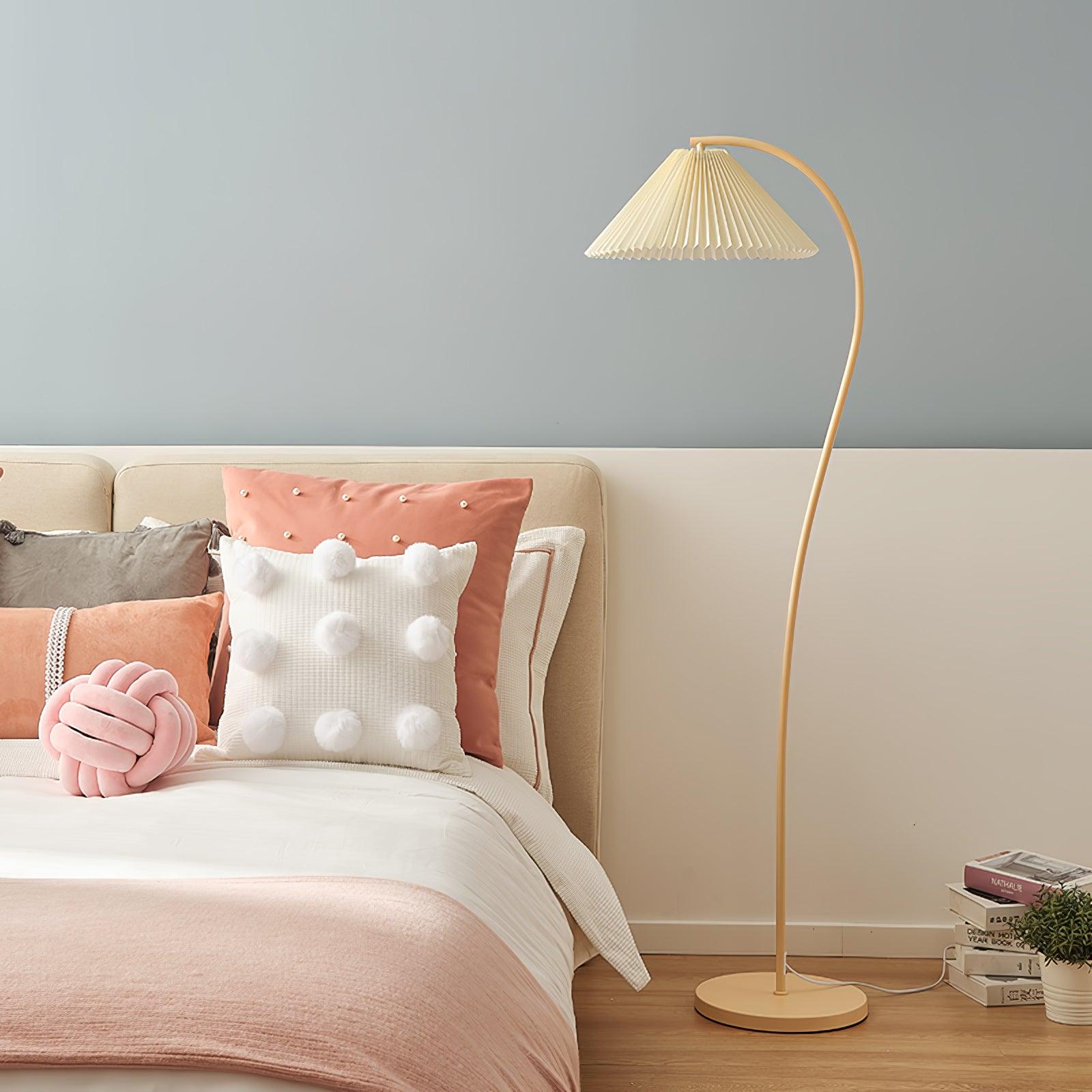 Crescini Modern Pleated Floor Lamp - Adjustable Height Standing Light for Living Room, Bedroom & Office - Soft Ambient Lighting for Reading & Relaxation