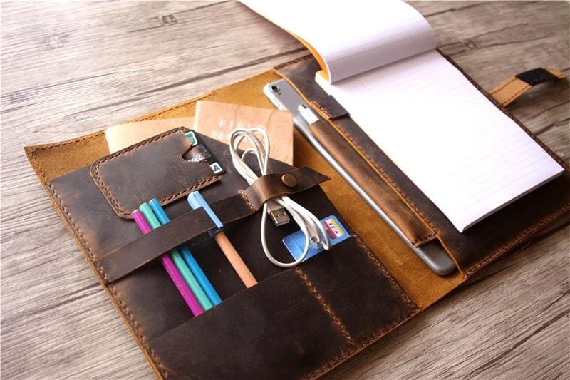 Personalized Leather Sleeve Case for MacBook Pro 13 Inch - Premium Protective Cover for Laptops - Perfect for Work, Travel & Business Meetings