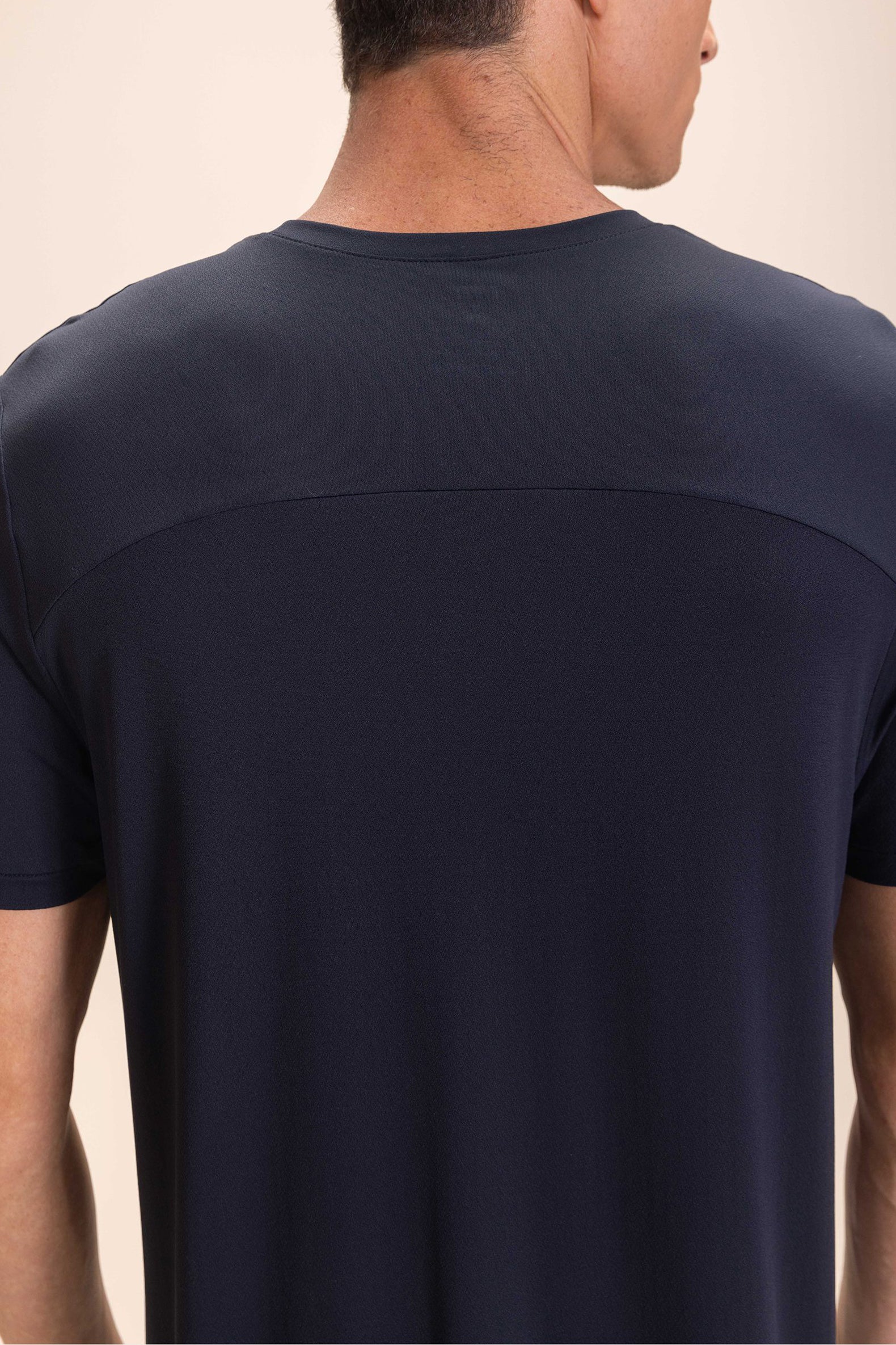 Comfortable Outline Men's T-Shirt - Soft Cotton Casual Tee for Everyday Wear | Perfect for Workouts, Lounging & Street Style