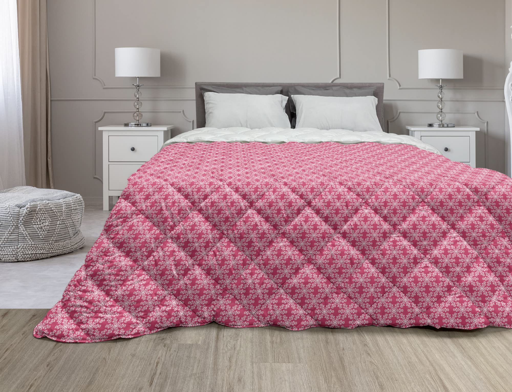 Ambesonne Winter Down Alternative Comforter - Ornamental Christmas Blossoms Damask Pattern Microfiber Quilt | All-Season Twin Size Bedding in Pink & Rose | Perfect for Holiday Decor & Cozy Winter Nights