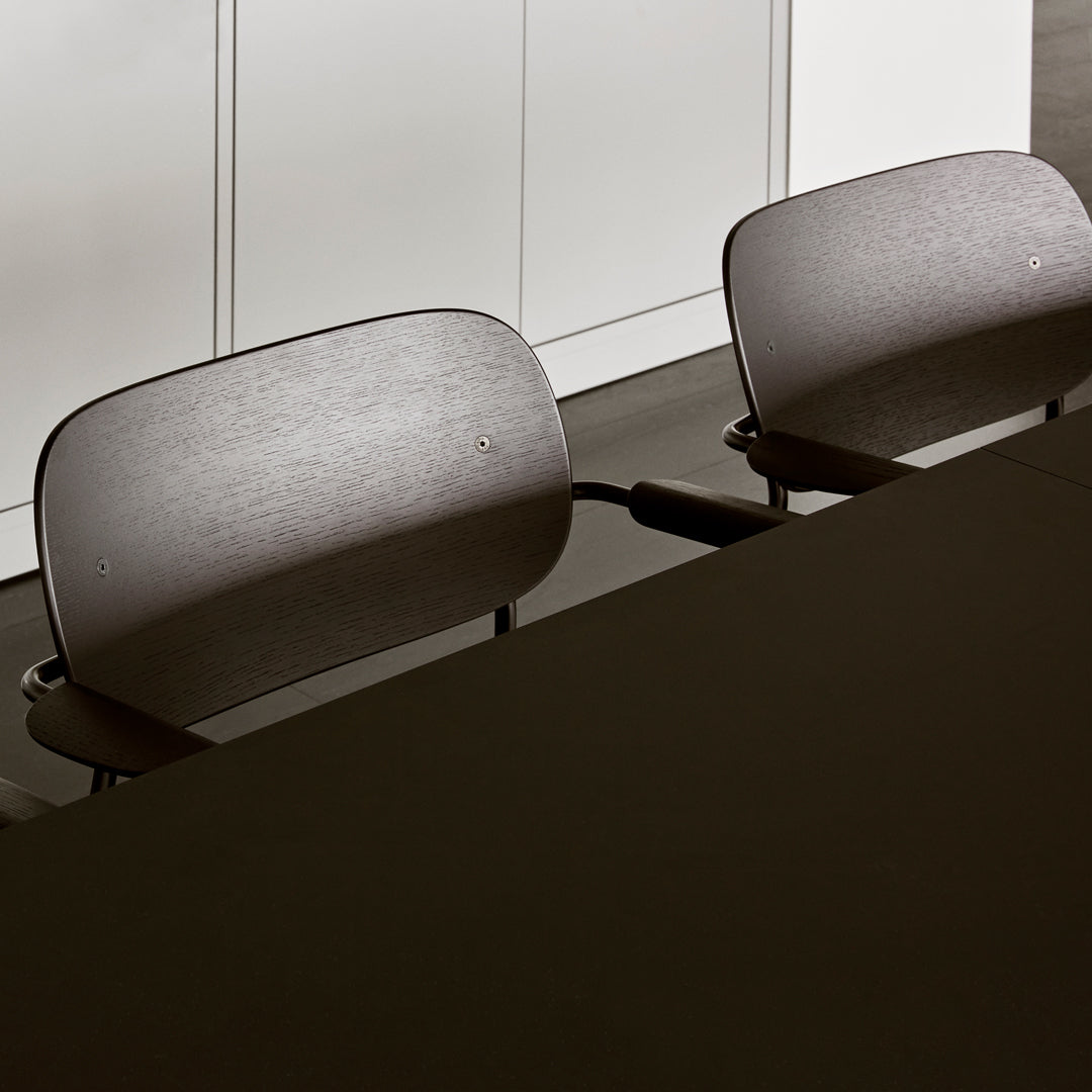 Modern Upholstered Dining Chair with Armrests - Comfortable & Stylish Seating for Kitchen, Dining Room, and Home Office
