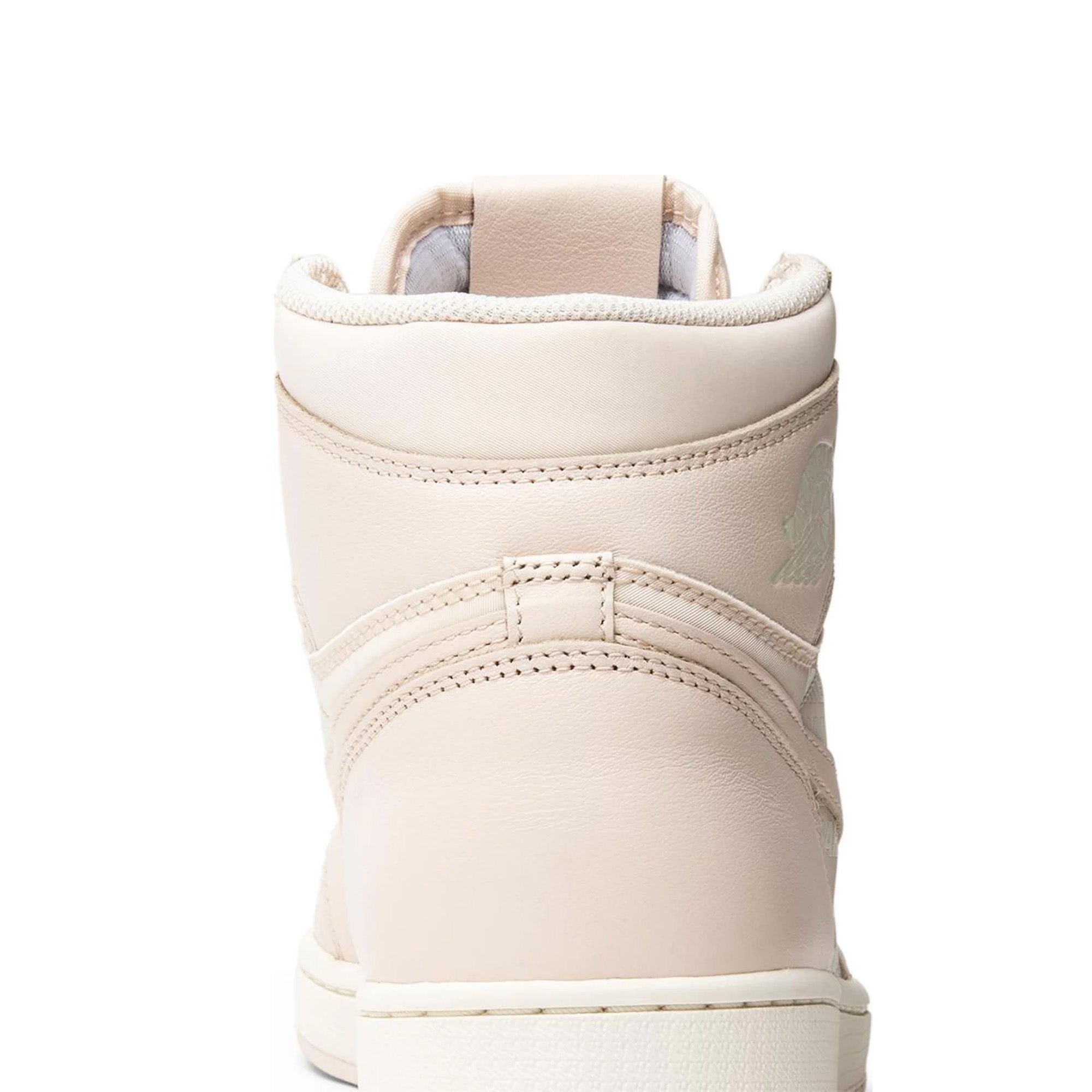Air Jordan 1 'Guava Ice' Retro High OG Sneakers - Men's Basketball Shoes for Streetwear & Casual Style | Perfect for Sneaker Collectors & Urban Fashion
