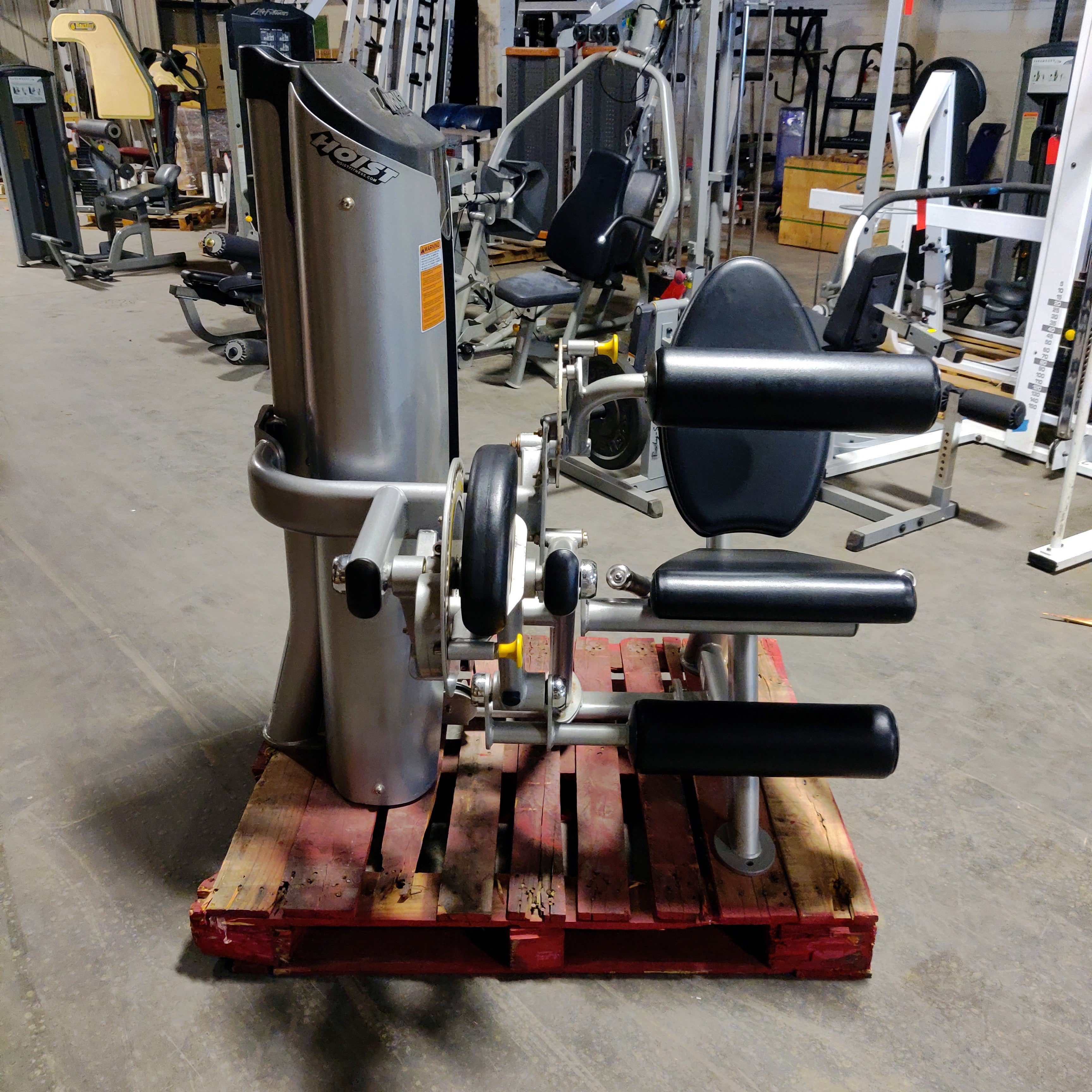 Hoist Fitness HD 3400 Dual Leg Extension & Leg Curl Machine with Heavy-Duty Weight Stack - Professional Gym Equipment for Home & Commercial Use