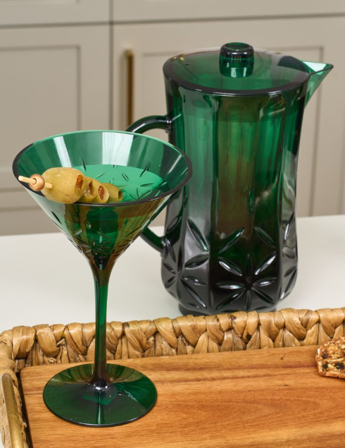Classic Green Martini Glass Set - 8 Oz Capacity - Perfect for Cocktails, Martinis, and Elegant Home Bar Entertaining