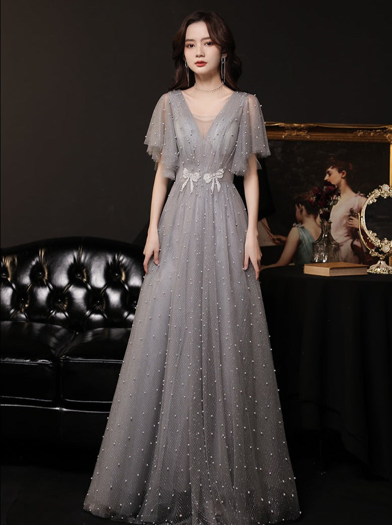 Elegant Gray Beaded V-Neck A-Line Long Prom Dress for Women - Formal Evening Gown for Homecoming, Wedding Guest & Special Occasions