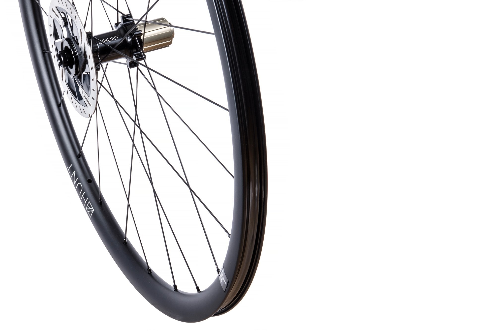 RE:NEW HUNT 35 Carbon Aero Disc Wheelset - Lightweight 700c Road Bike Wheels for Speed & Performance | Perfect for Racing, Training & Endurance Cycling