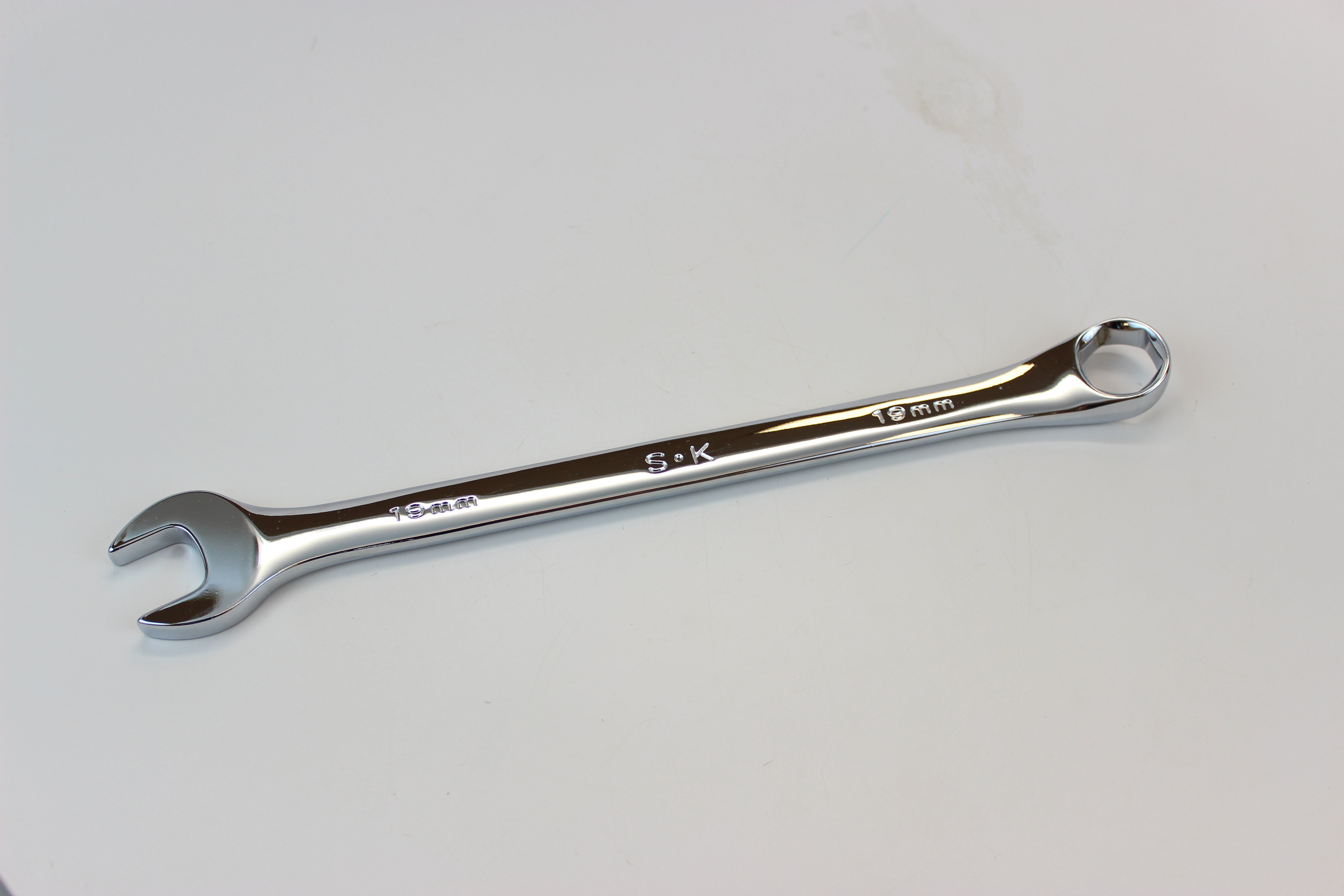 19mm 6-Point Metric Long Combination Chrome Wrench - Professional Grade Tool for Automotive Repair & DIY Projects