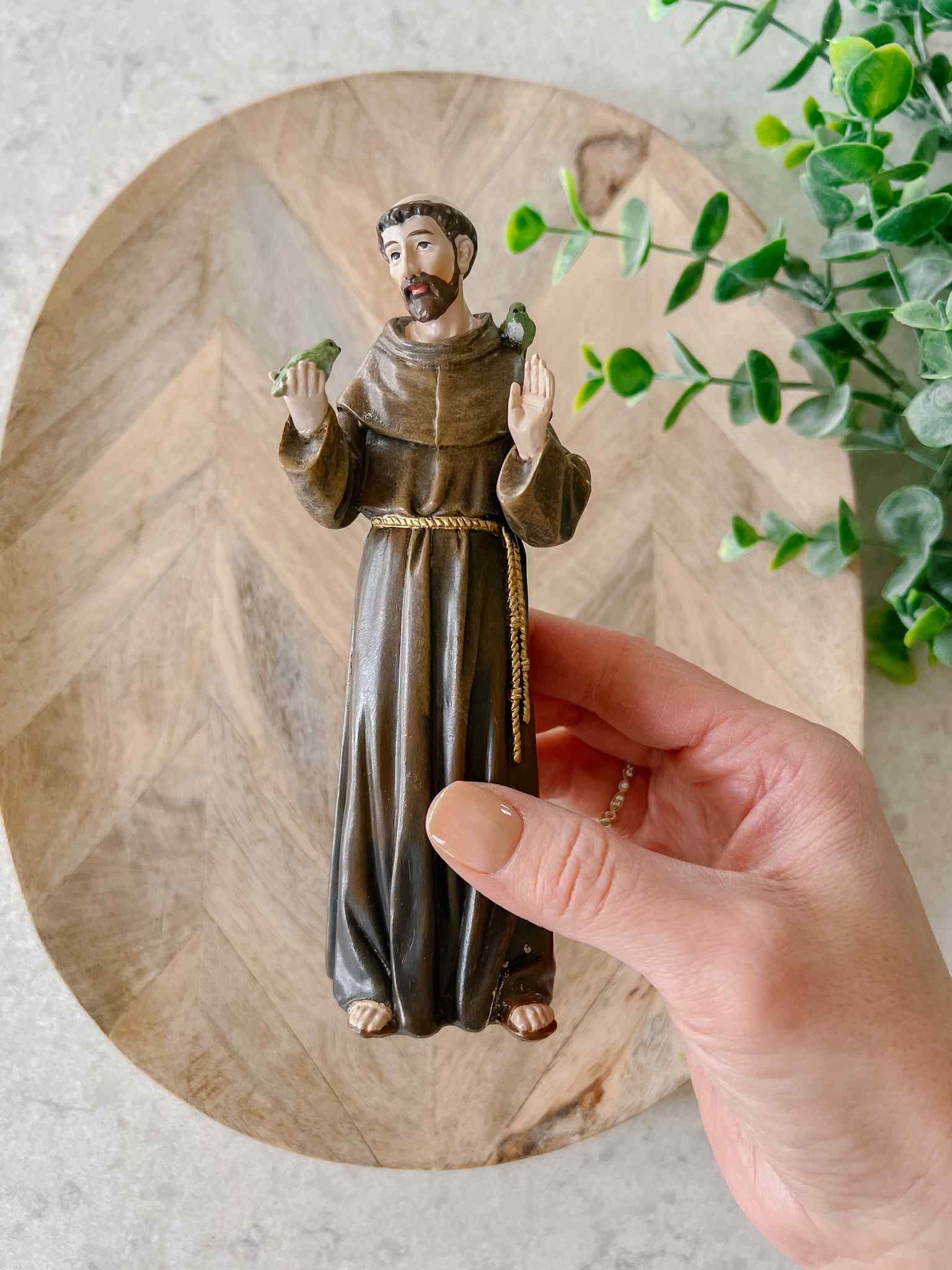 St. Francis of Assisi Statue - Small Religious Figurine for Home Decor, Garden, and Catholic Gifts | Perfect for Patio, Church Altar & Spiritual Meditation