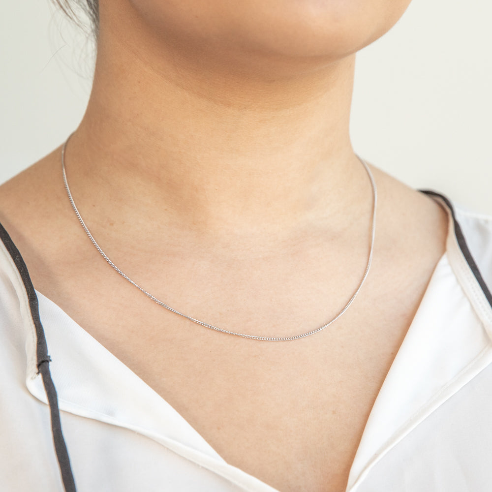 9ct White Solid Gold 40 Gauge Curb 46cm Chain Necklace for Men & Women - Perfect for Layering, Gifting & Everyday Wear