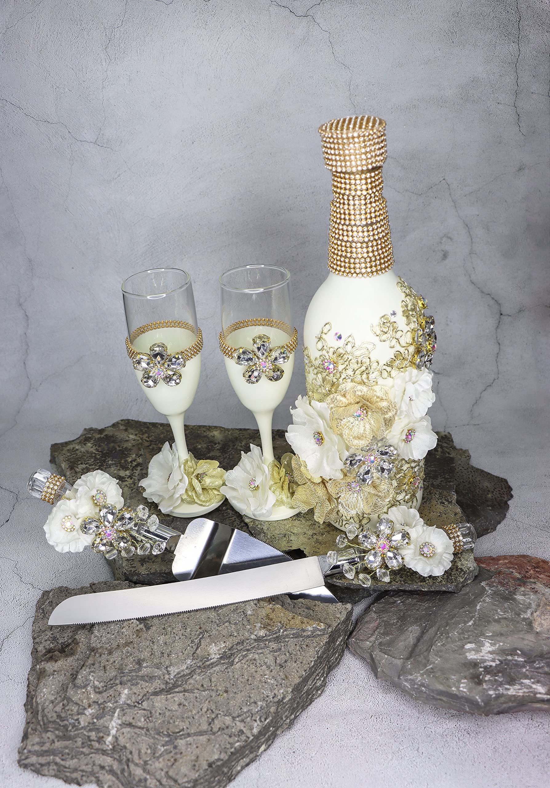Elegant A&C Quinceañeras & More Champagne Glasses Set - Burgundy Gold Toasting Set for Quinceañera, Sweet 16, Weddings & Special Celebrations - Perfect for Anniversaries, Bridal Showers & Birthday Parties