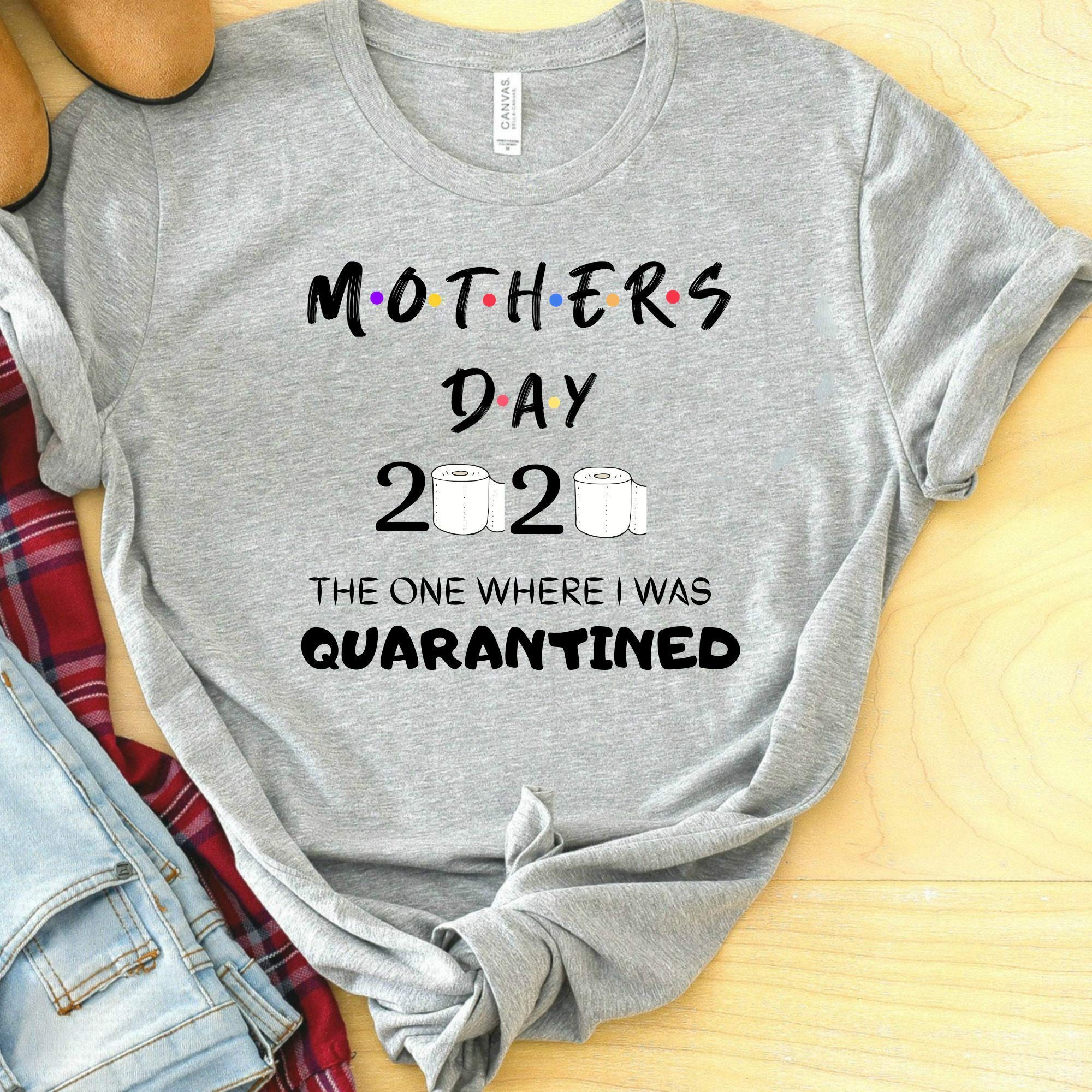2024 Mother's Day Quarantine T-Shirt - Funny Social Distancing Gift for Mom - Perfect for Virtual Celebrations & Stay-at-Home Comfort