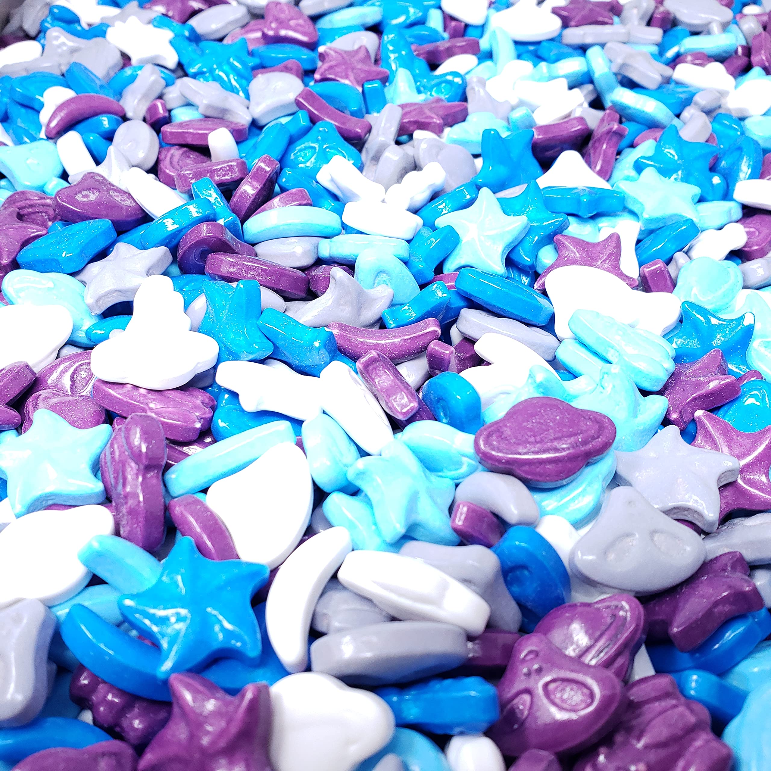 Alien Space Shaped Candy - 1 Lb Bulk Candy for Parties, Gifts & Movie Nights | Fun Novelty Candy for Kids & Adults