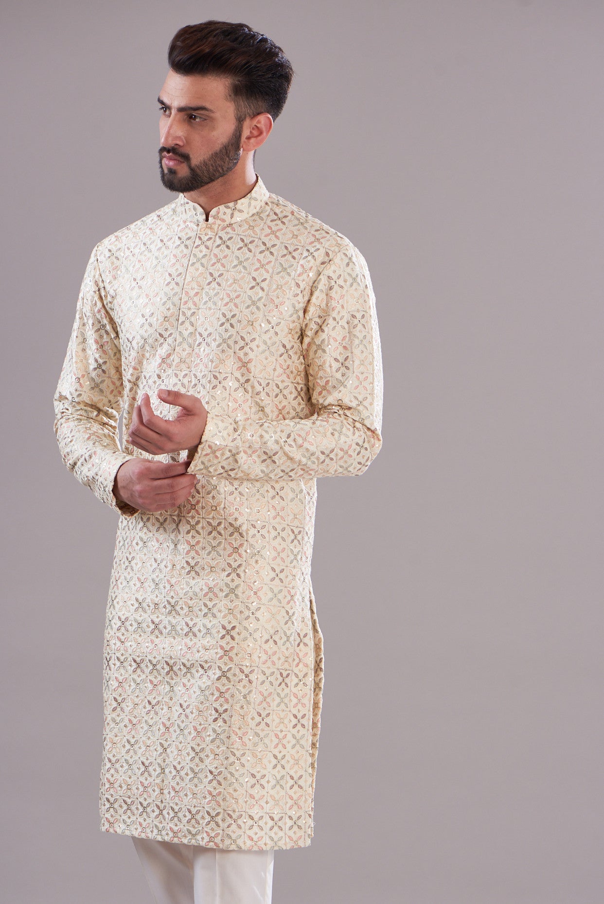 Exquisite Ivory Embroidered Kurta for Women - Elegant Traditional Indian Tunic - Perfect for Festivals, Weddings & Casual Wear