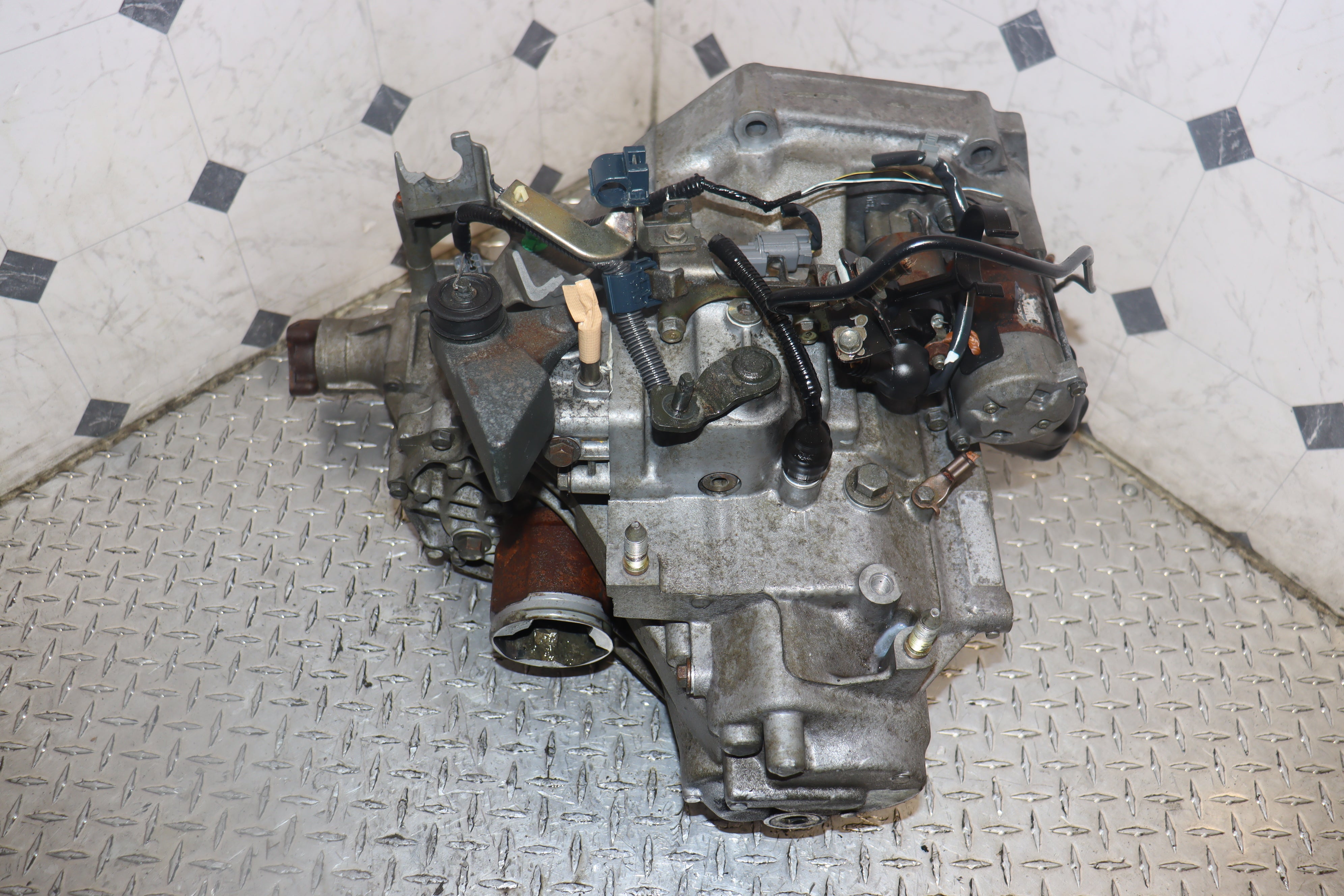JDM B20B Manual Transmission for 1997-2001 Honda CR-V 2.0L Engine - Perfect for Honda CR-V Transmission Replacement & Performance Upgrades