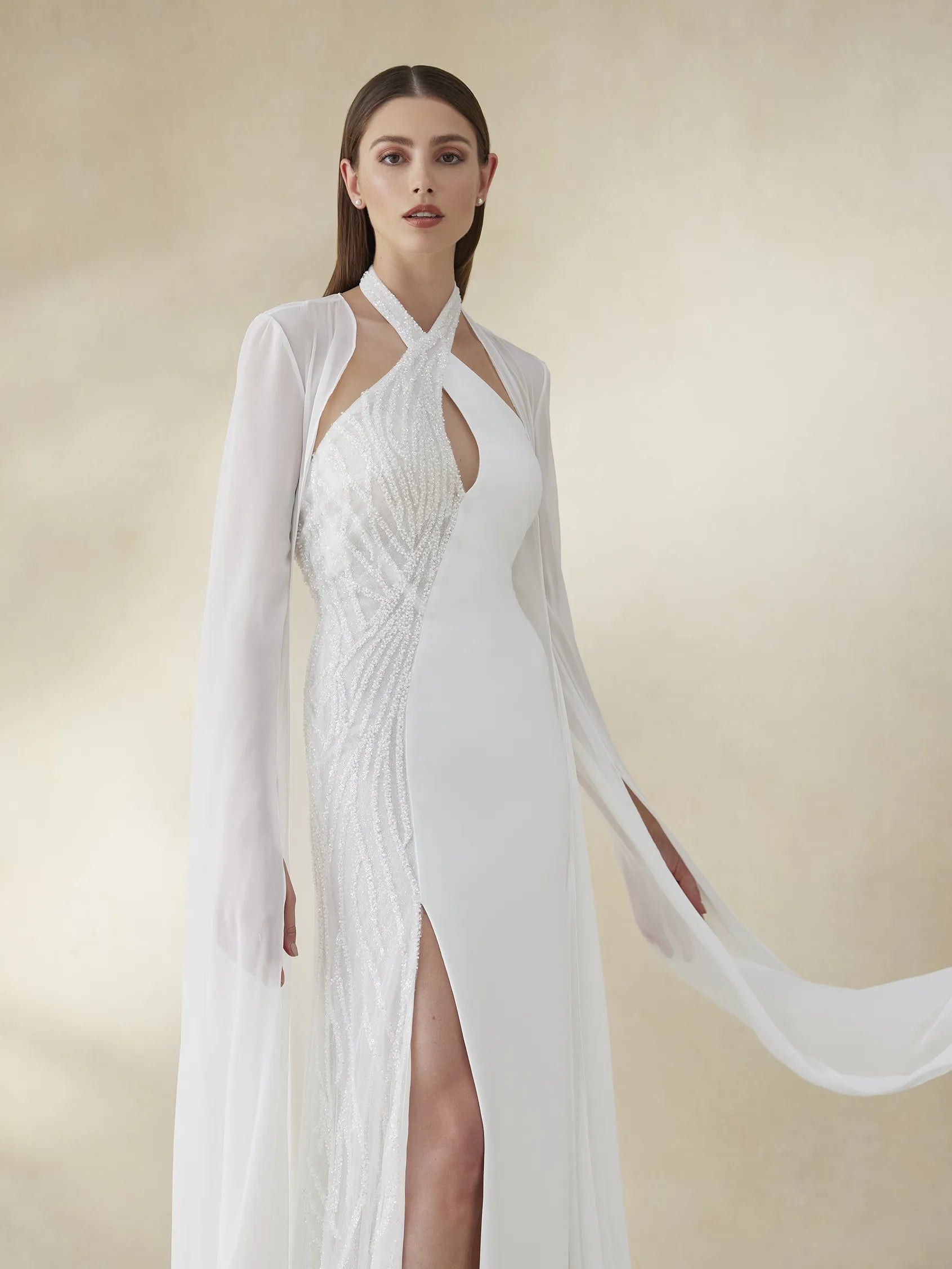 Pronovias Macie Wedding Dress - Elegant Lace Bridal Gown for Bride | Perfect for Church Ceremony, Beach Wedding & Romantic Photoshoot