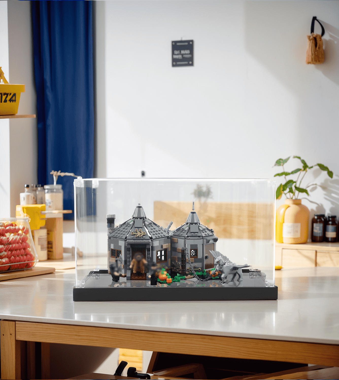 Premium LEGO Hagrid's Hut: Buckbeak's Rescue 75947 Display Case - Clear Acrylic Protector for Collectible Building Sets - Perfect for Showcasing & Protecting Your Harry Potter LEGO Collection at Home or Office