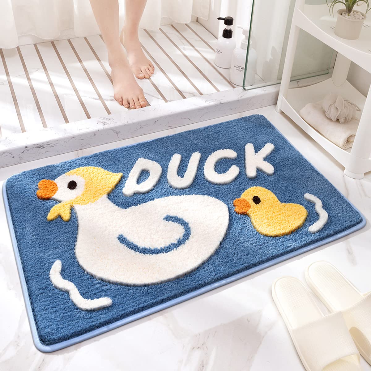 Funny Duck Bath Rug - Washable Non-Slip Microfiber Plush Floor Mat for Bathroom & Bedroom - Soft Water Absorbent Thick Foot Mat (15.7
