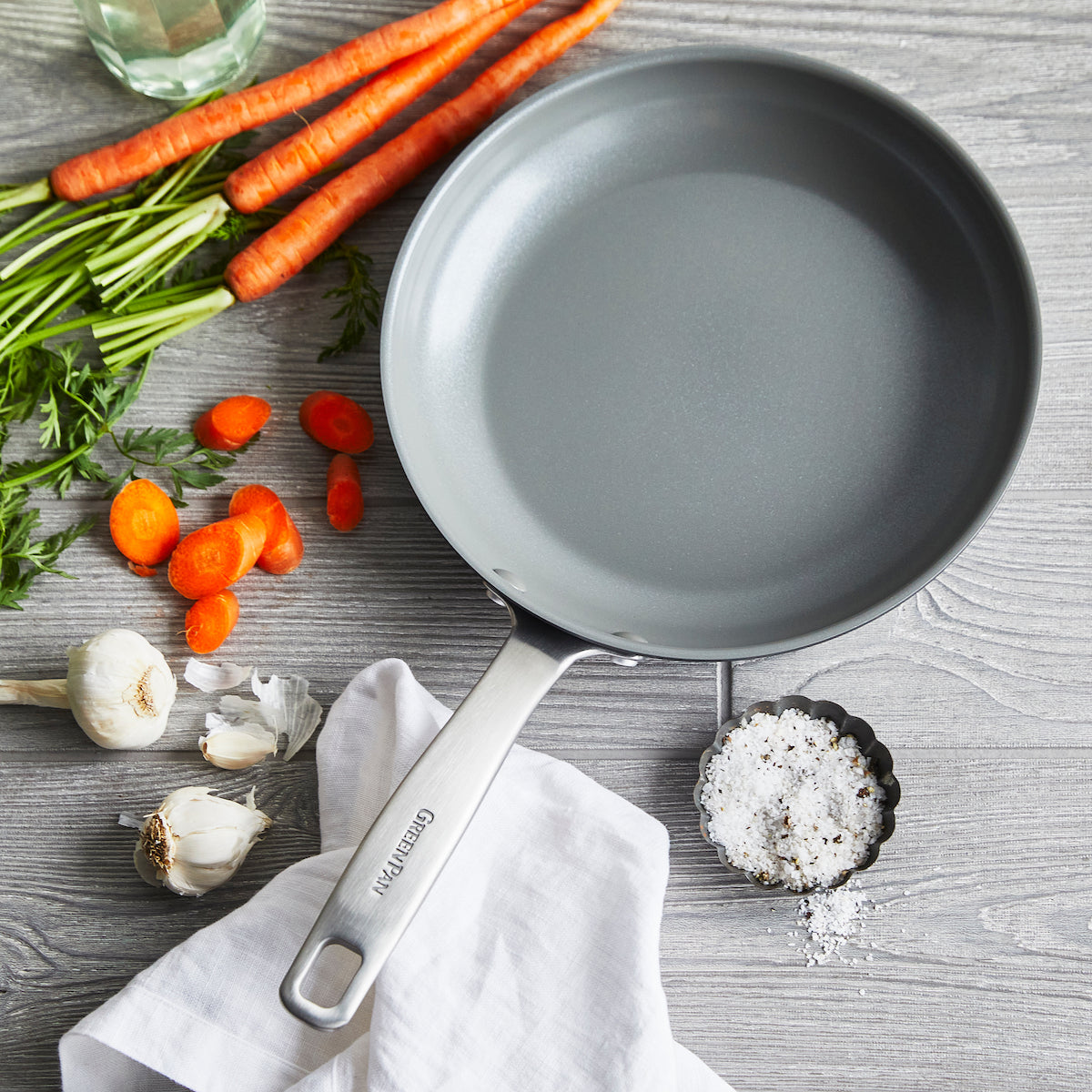 Chatham Ceramic Nonstick 8-Inch Fry Pan - Healthy Cooking Skillet for Eggs, Pancakes & Stir Fry - PFOA-Free & Dishwasher Safe
