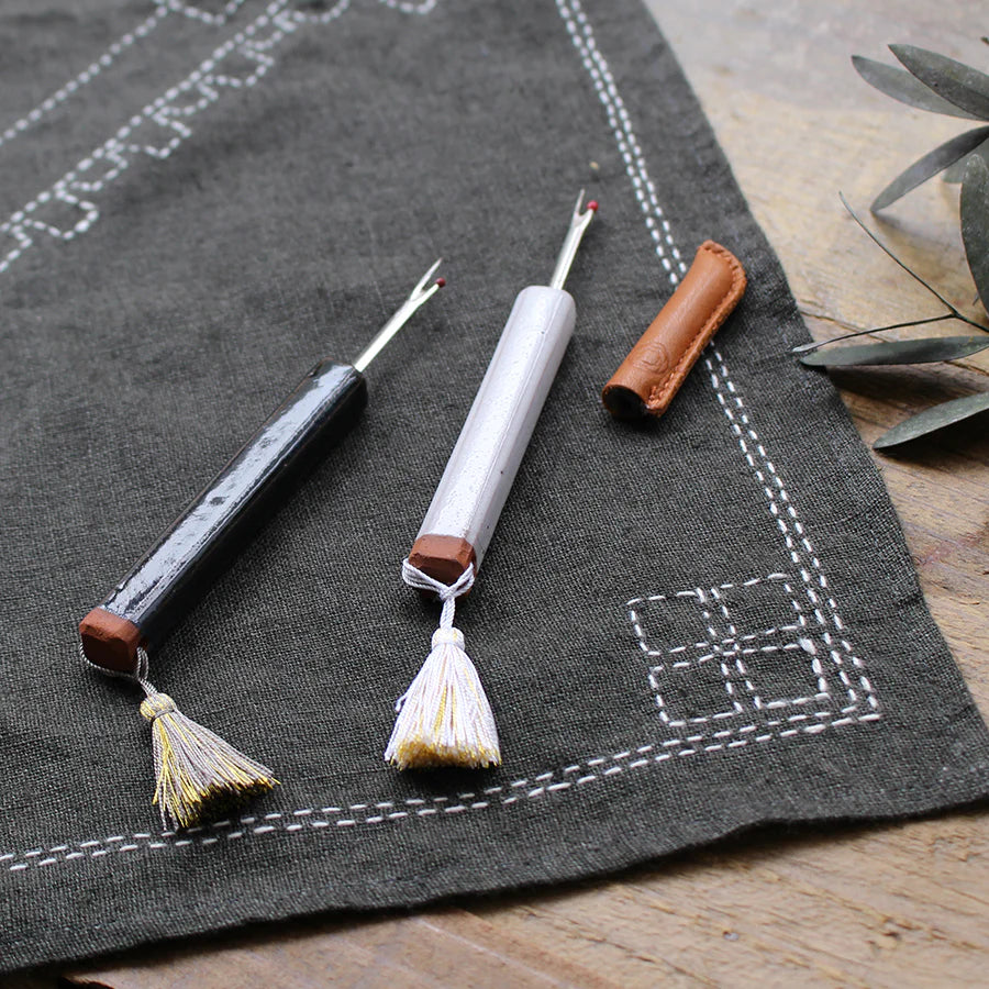Premium Awaji Kawara Seam Ripper - Professional Stainless Steel Thread Cutter for Sewing, Quilting & Fabric Crafts - Perfect for Seamstress, Tailors & DIY Projects