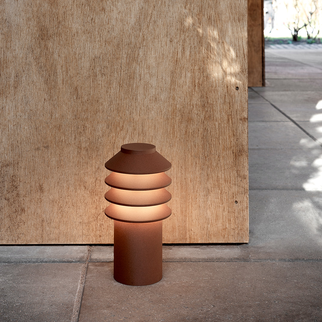 Bysted Outdoor Garden Bollard Light - Durable Solar LED Landscape Lighting for Pathways, Driveways, and Yards | Perfect for Home, Patio, and Commercial Use
