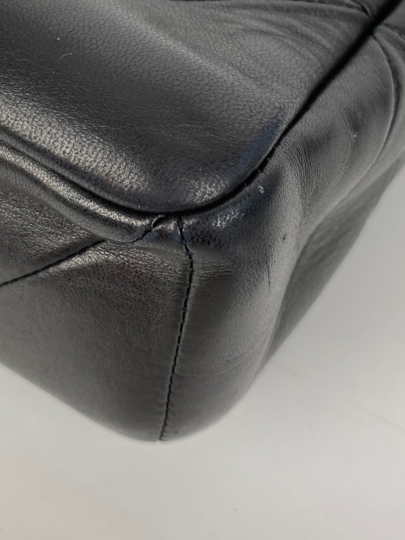 Saint Laurent Medium Black Jamie Bag - Luxury Leather Crossbody Purse for Women | Perfect for Evening Out, Party & Date Night