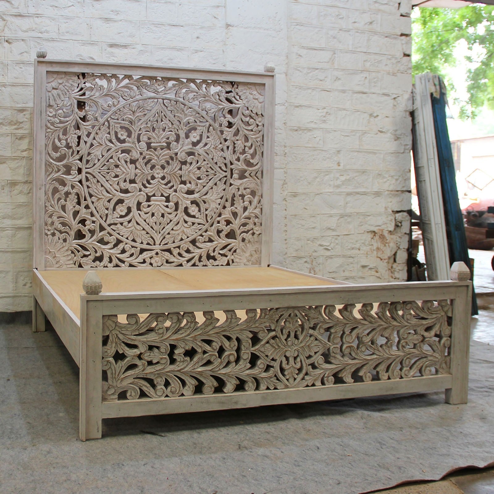 Hand Carved Indian Wooden Kerri Bed Frame in Grey - Solid Wood Platform Bed with Vintage Design for Master Bedroom, Guest Room & Bohemian Decor