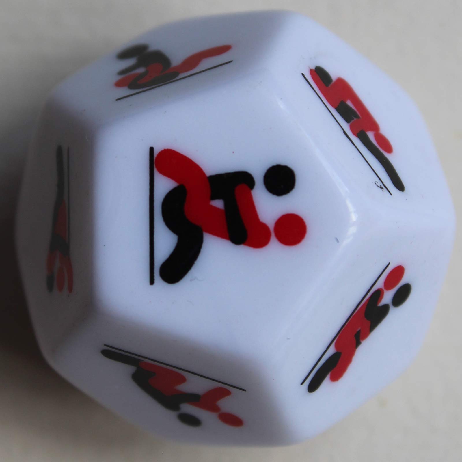 Sexy Dice Games for Couples - 1 Piece Romantic Position Dice Set for Bedroom Fun & Intimate Couples Games | Perfect for Date Nights, Anniversaries & Spicing Up Relationships