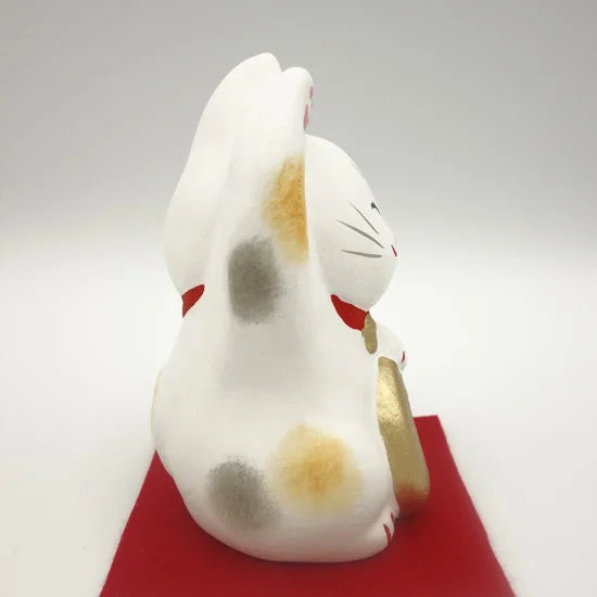 Nagahama Doll Japanese Maneki Neko (Beckoning Cat) White Lucky Cat Figurine - Traditional Japanese Fortune Charm for Home, Office & Gift Giving