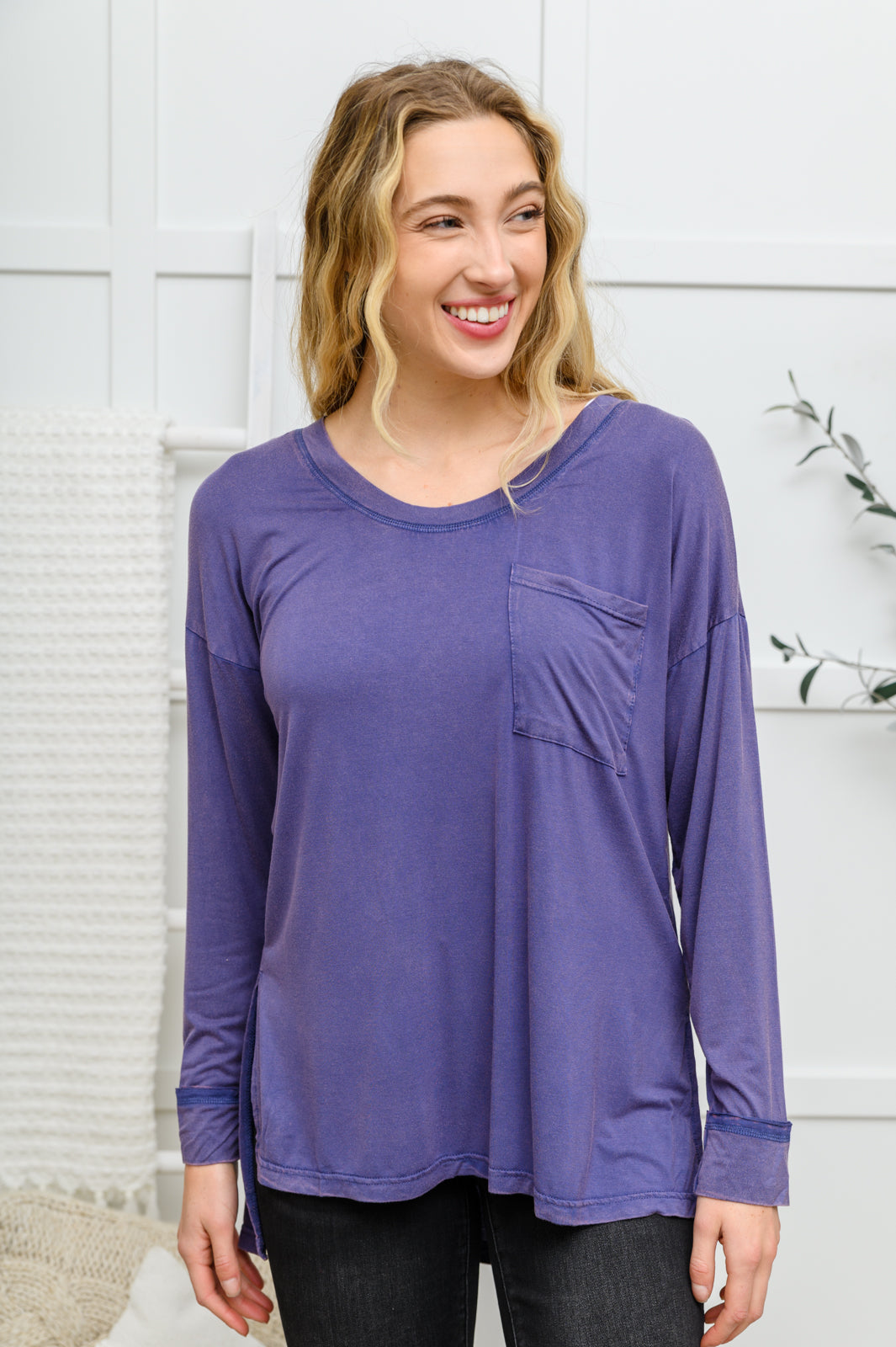 Denim Blue Long Sleeve Knit Top with Pocket - Casual Comfort for Everyday Wear & Layering Outfits