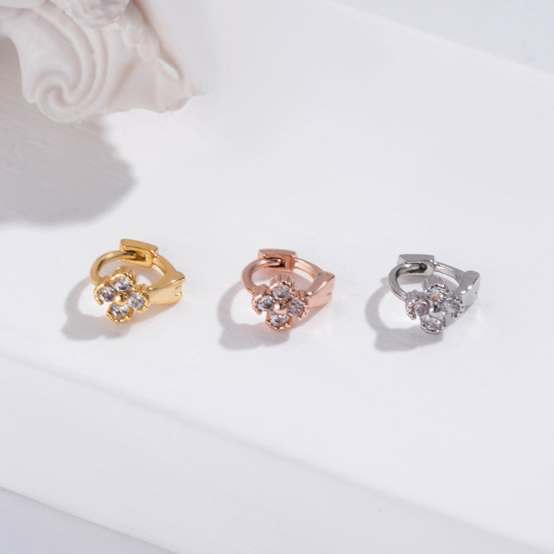 18K Gold Cartilage Huggie Earrings with Flower Design - Sparkling Hoop Earrings for Women | Perfect for Everyday Wear, Parties, and Special Occasions | HSPJ402